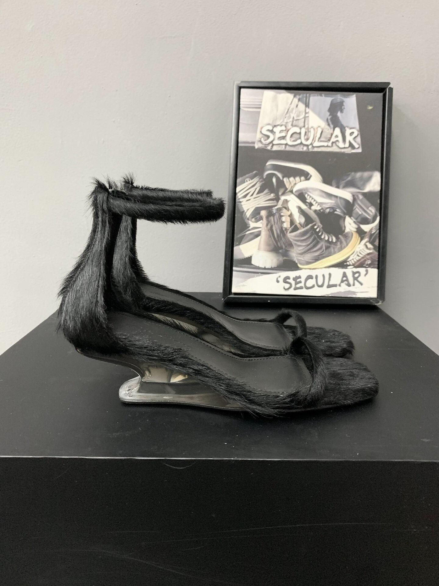 Rick Owens Rick Owens Black Fur High Heeled Sandals Size US 5 / IT 35 - 3 Thumbnail