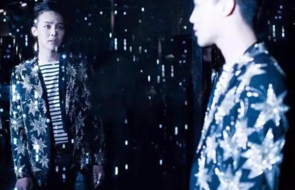 Saint Laurent Paris saint laurent black star embellished blazer Size US M / EU 48-50 / 2 - 7 Thumbnail