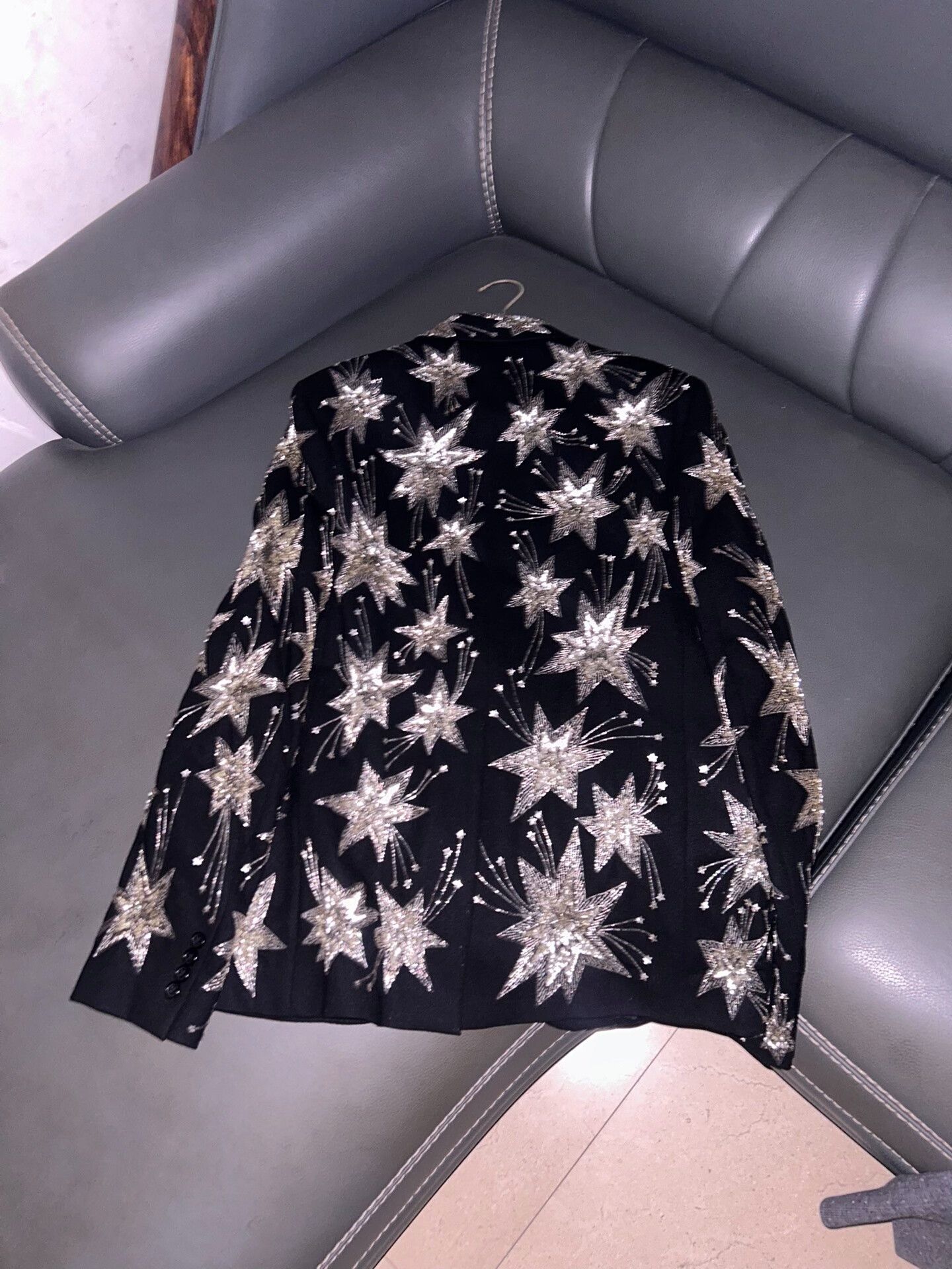 Saint Laurent Paris saint laurent black star embellished blazer Size US M / EU 48-50 / 2 - 2 Thumbnail