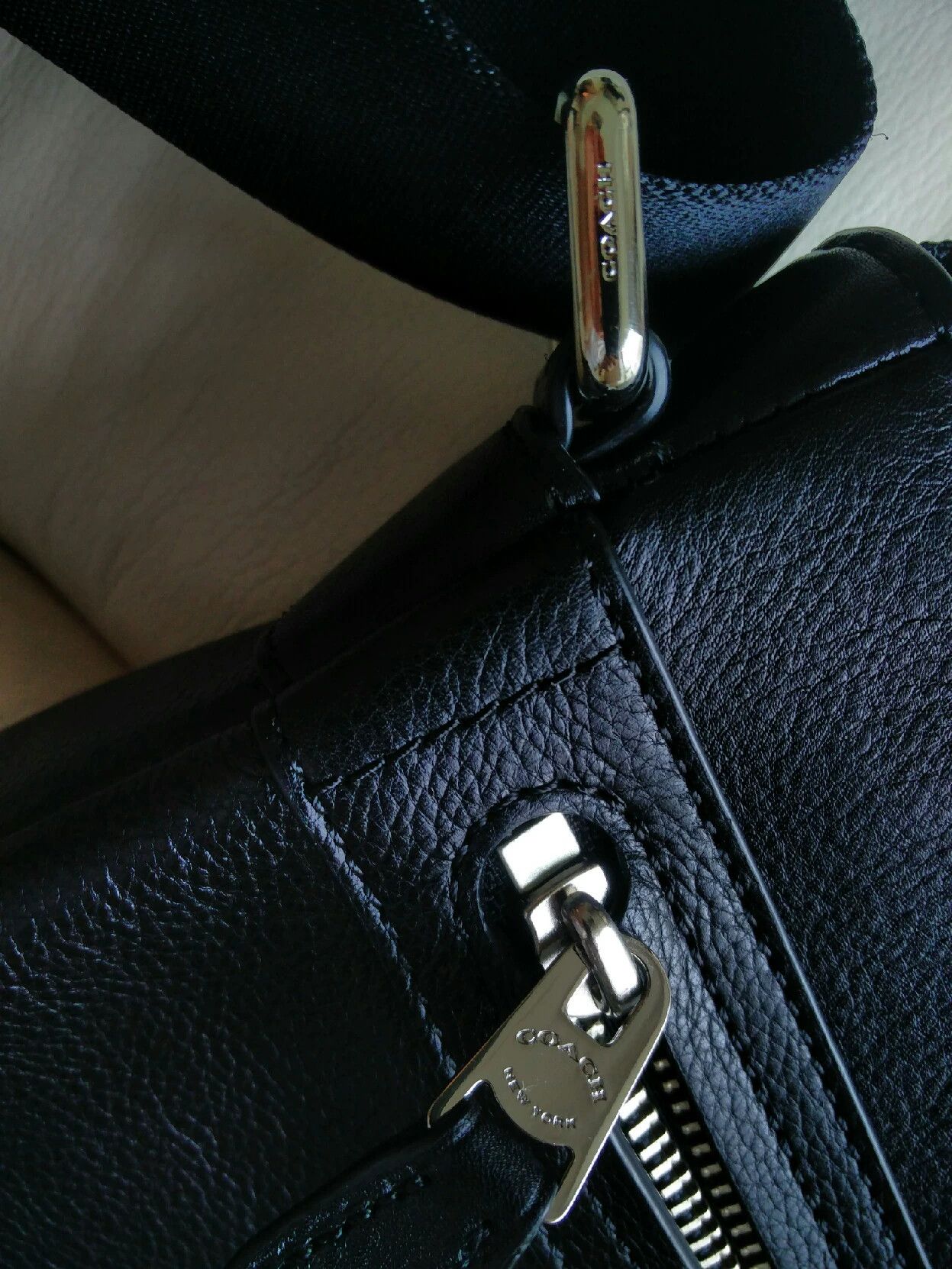 Coach coach men's leather shoulder bag Size ONE SIZE - 4 Thumbnail