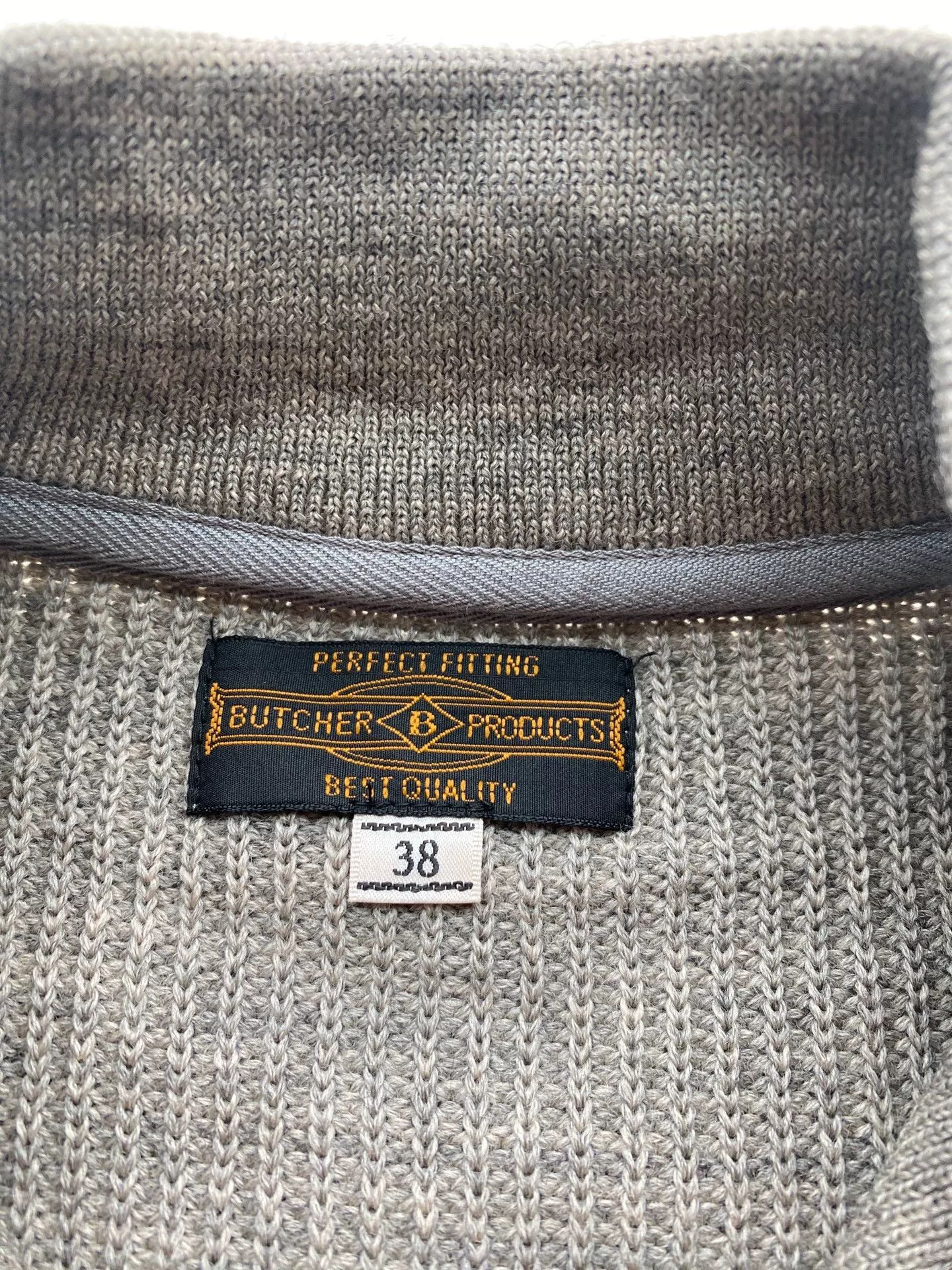 At Last & Co gray wool sweater with button details Size US M / EU 48-50 / 2 - 3 Thumbnail
