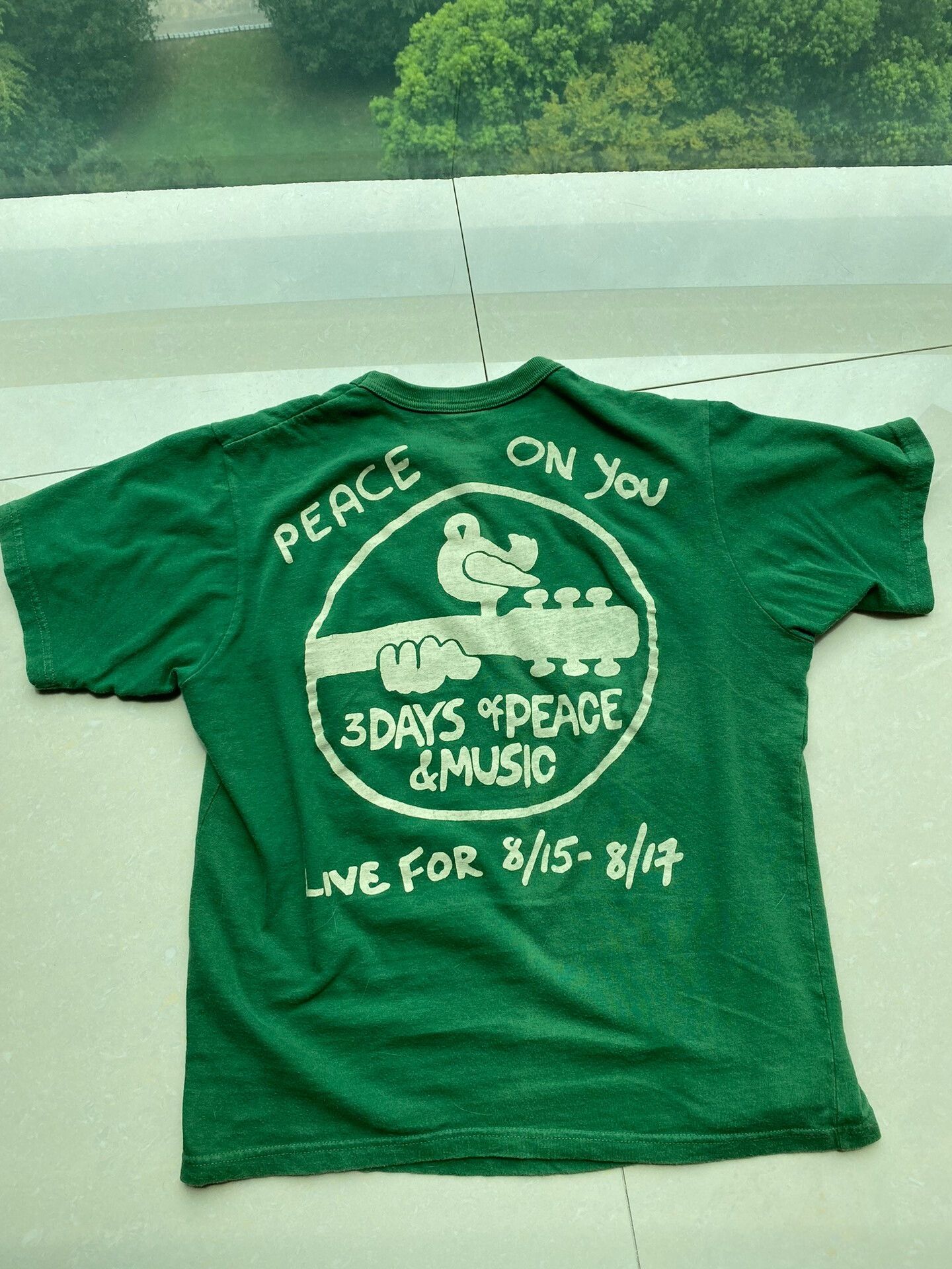 rare green short sleeve t-shirt