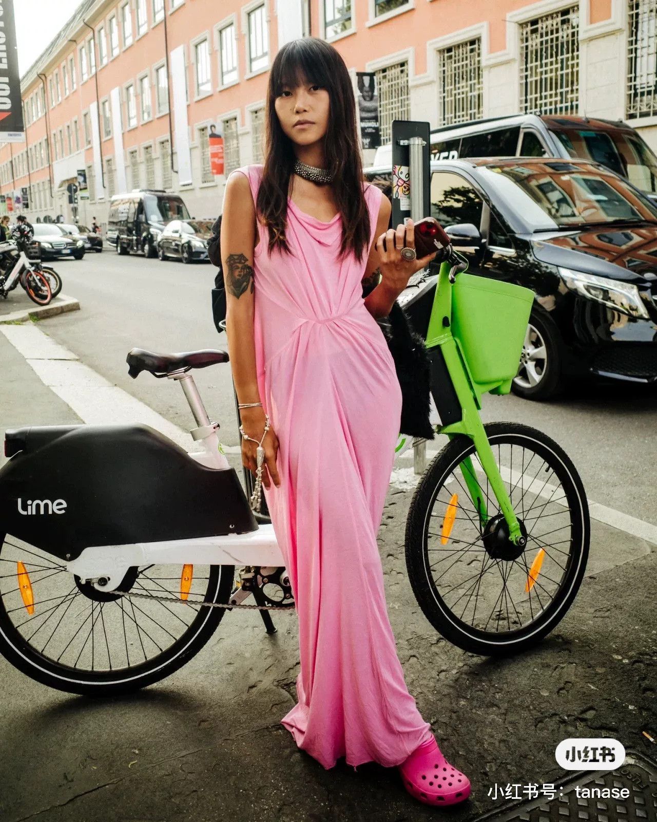 Rick Owens pink draped jersey maxi dress by rick owens Size M / US 6-8 / IT 42-44 - 9 Thumbnail