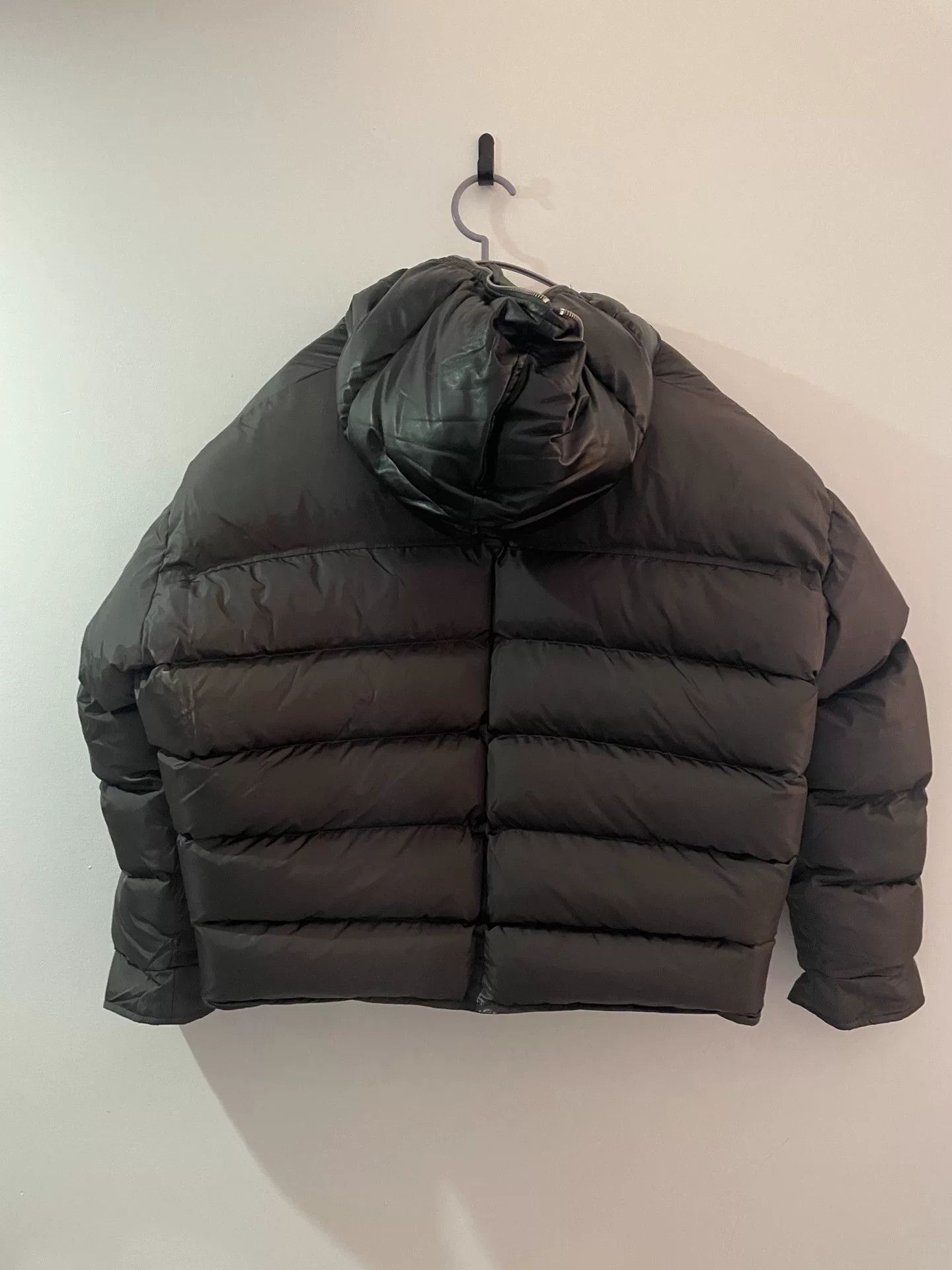 Random Identities oversized gray-black leather cap puffer jacket Size US M / EU 48-50 / 2 - 2 Thumbnail