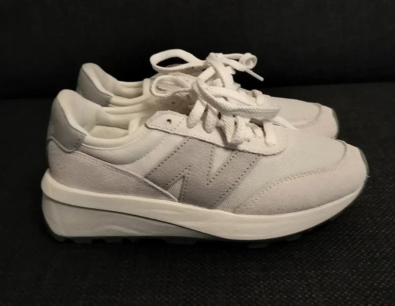 New Balance New Balance New Balance 370 Sneakers Size US 7 / IT 37 - 2 Thumbnail