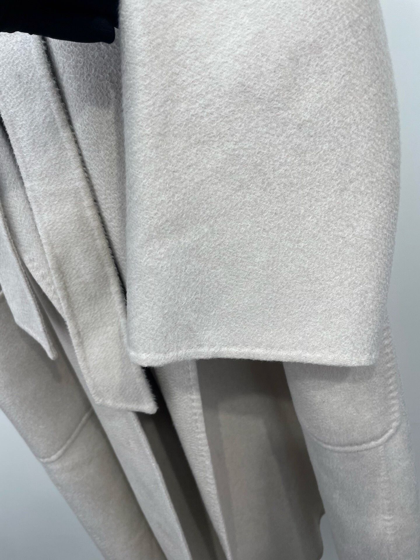 Max Mara Maxmara Classic Belted Cashmere Coat Size US S / EU 44-46 / 1 - 4 Thumbnail
