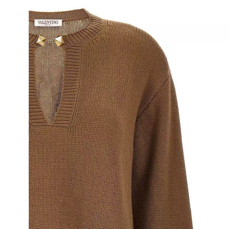 Valentino Valentino Women's Studded Long-Sleeve Sweater Size US S / EU 44-46 / 1 - 9 Thumbnail