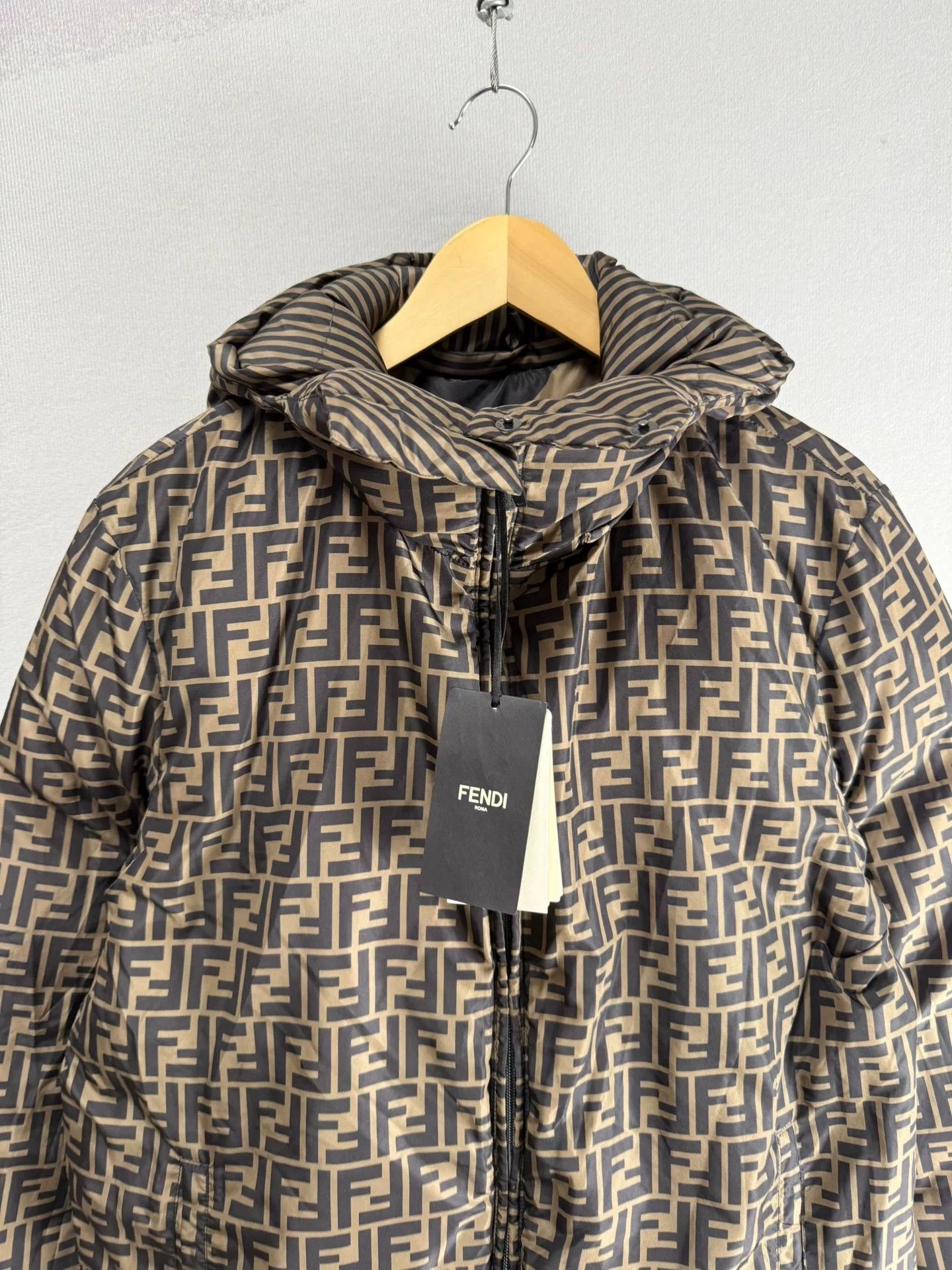 Fendi Fendi Brown Reversible Hooded Down Jacket Size US L / EU 52-54 / 3 - 2 Thumbnail
