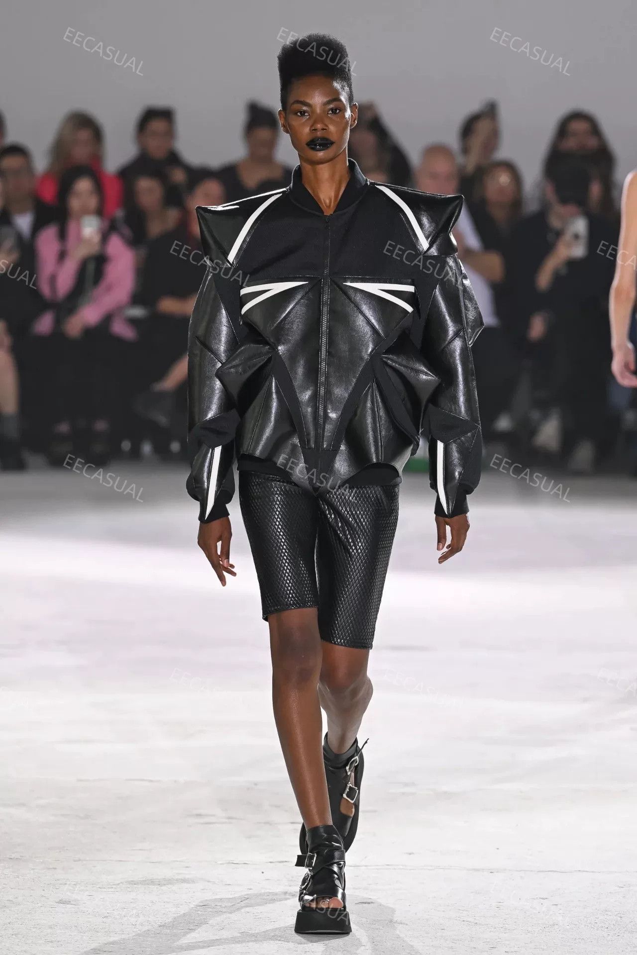 Junya Watanabe black deconstructed leather pilot jacket Size US M / EU 48-50 / 2 - 4 Thumbnail