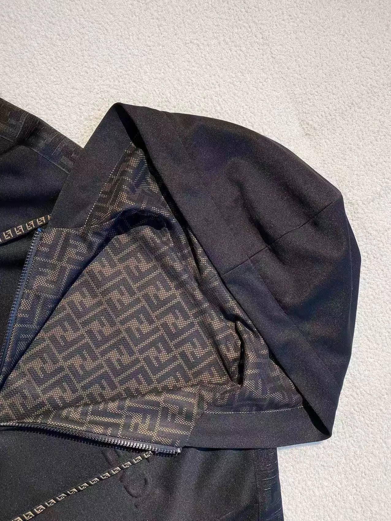 Fendi Fendi Cotton Reversible XS Size US XS / EU 42 / 0 - 5 Thumbnail