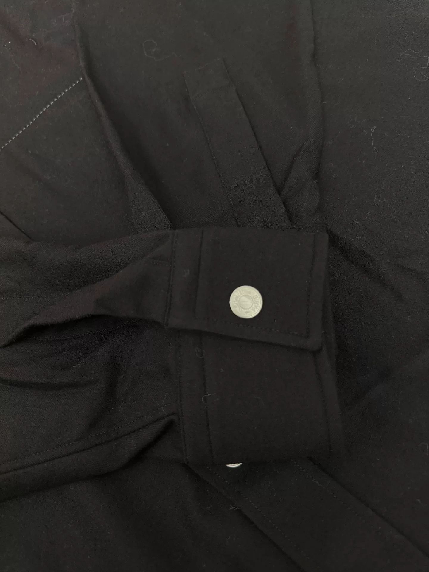 Hermes Hermes Black Wool Long-Sleeve Shirt Jacket Size US S / EU 44-46 / 1 - 5 Thumbnail