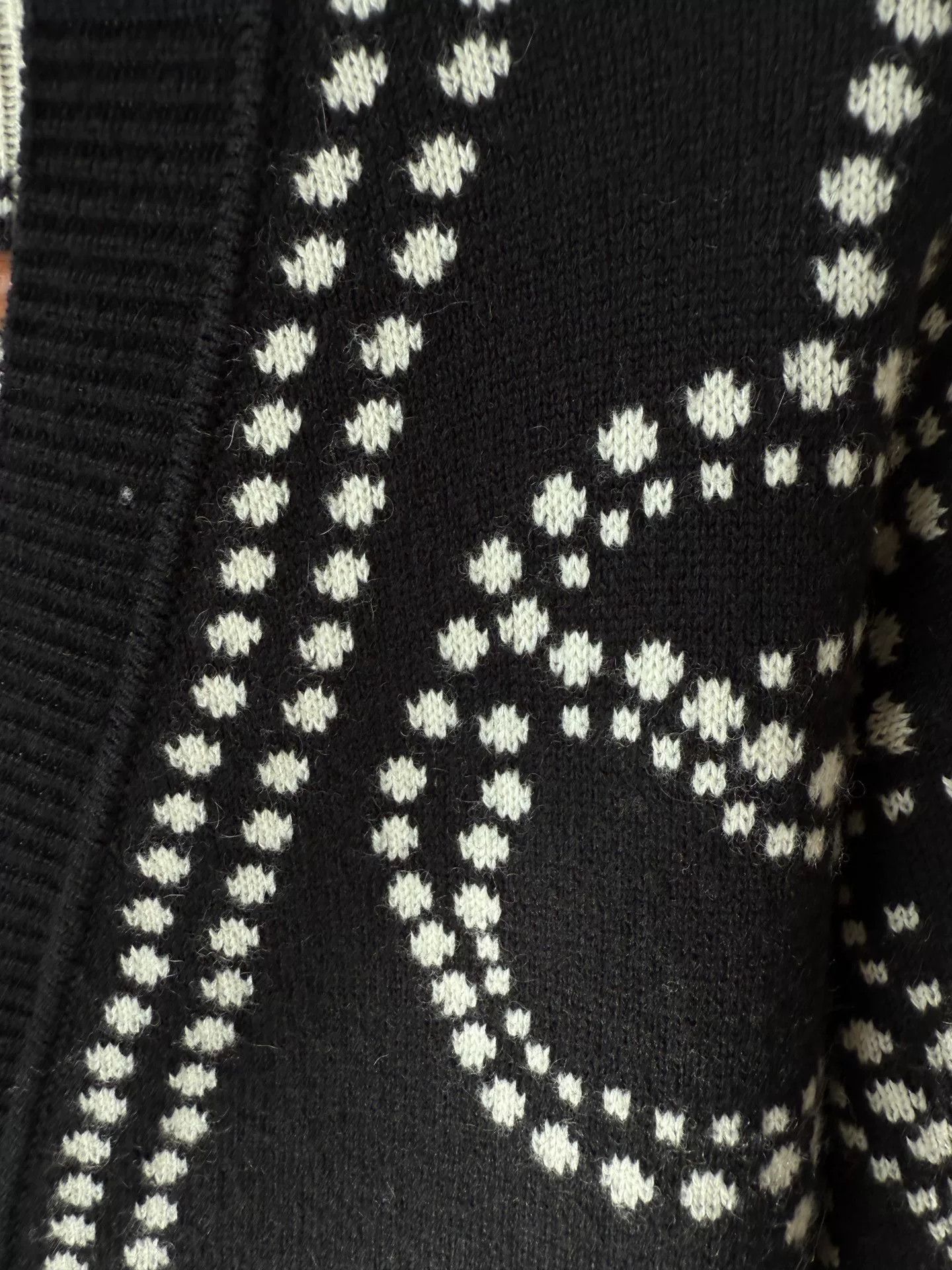 Hermes Hermes Black Long Sleeve Cardigan Size US XS / EU 42 / 0 - 2 Thumbnail