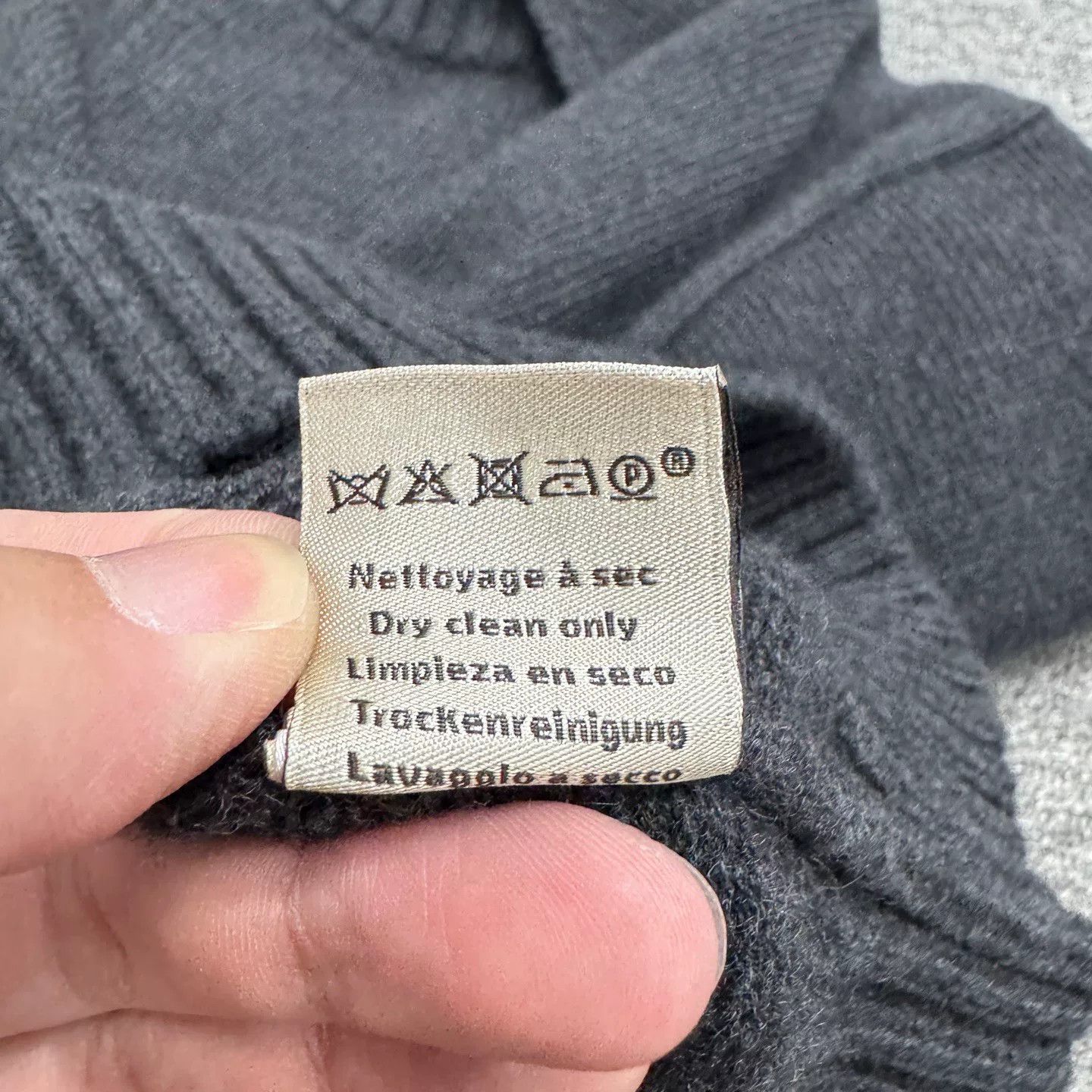 Hermes Hermes Detachable Collar Cashmere Sweater Size US L / EU 52-54 / 3 - 4 Thumbnail