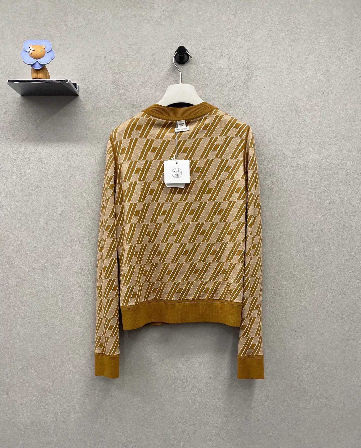 Hermes Hermes Caramel Zip-Up Cardigan Size US S / EU 44-46 / 1 - 4 Thumbnail