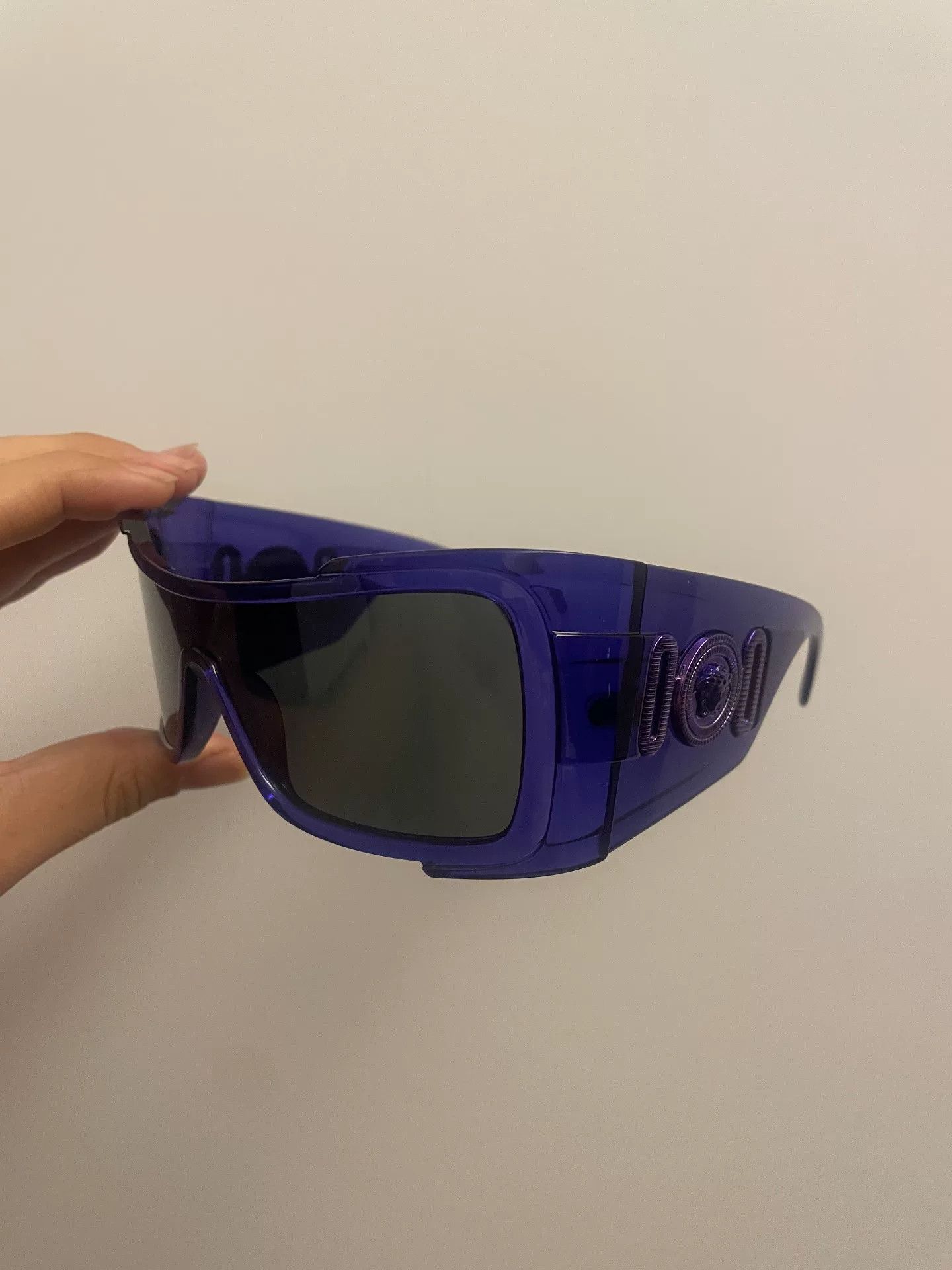 Versace versace shield shape sunglasses with medusa logo Size ONE SIZE - 2 Thumbnail