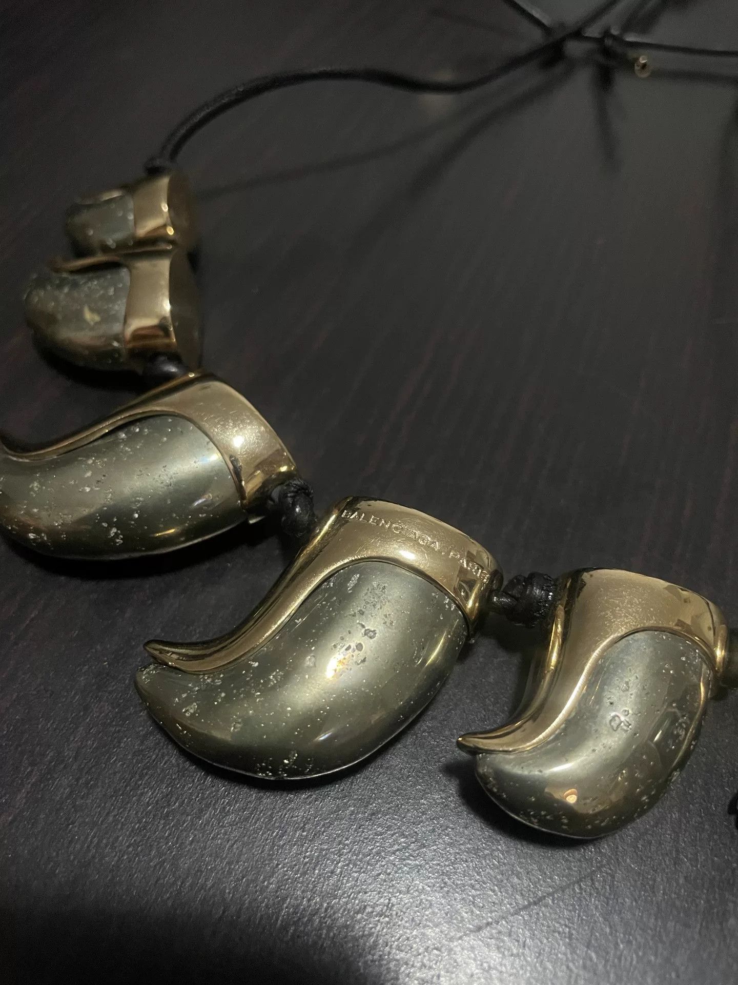Balenciaga vintage balenciaga tribal tooth necklace Size ONE SIZE - 3 Thumbnail