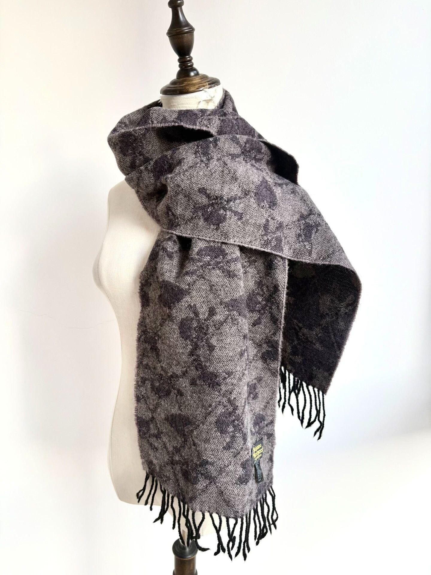 Vivienne Westwood vivienne westwood purple gray skull saturn scarf Size ONE SIZE - 3 Thumbnail