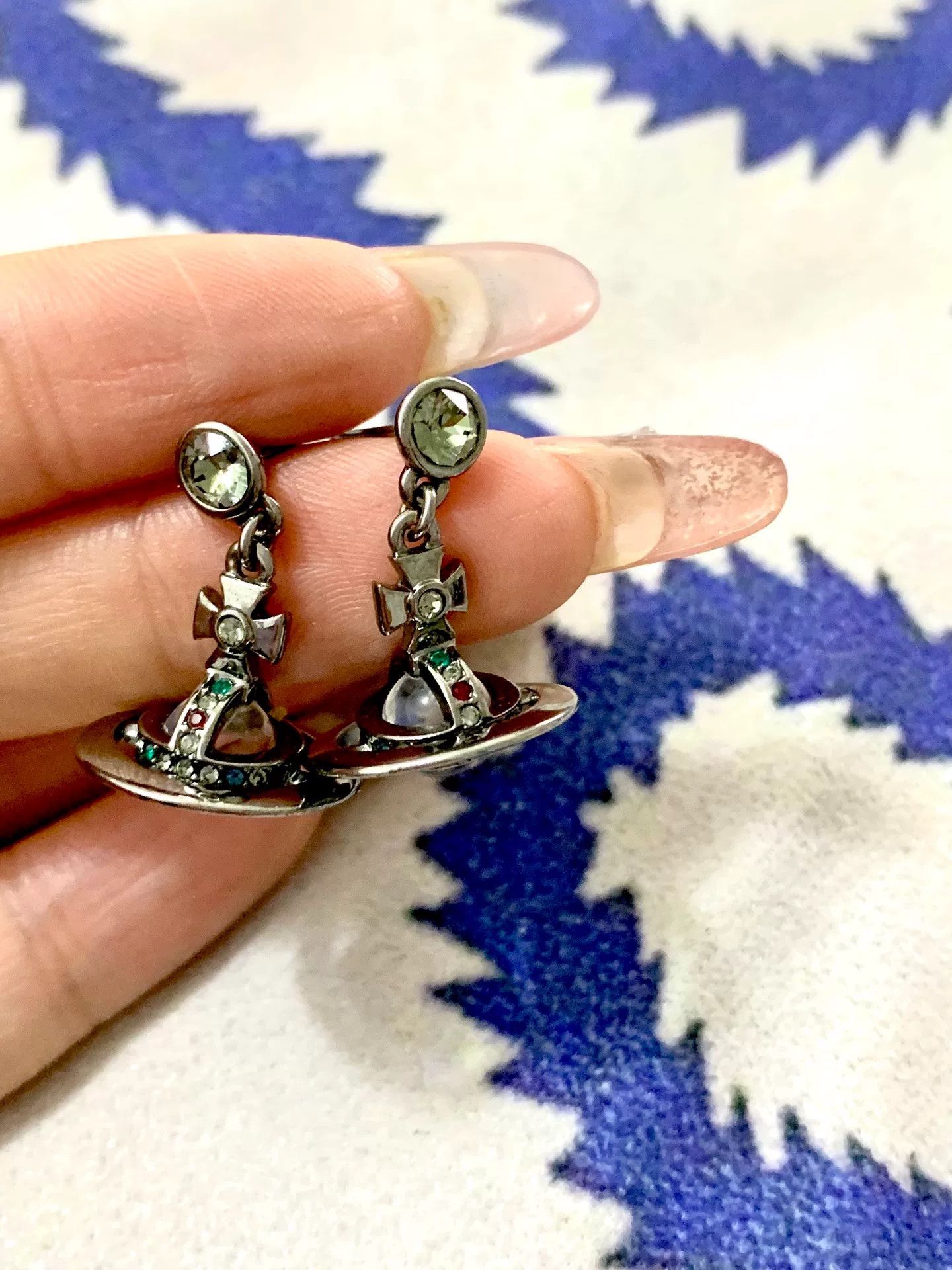 Vivienne Westwood vivienne westwood small black orb earrings Size ONE SIZE - 6 Thumbnail
