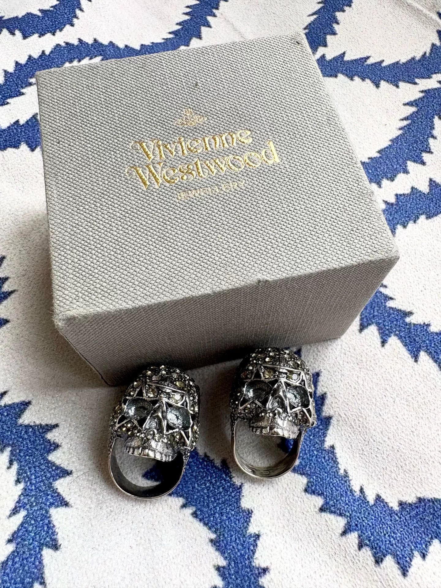 Vivienne Westwood vivienne westwood punk skull ring in silver Size ONE SIZE - 3 Thumbnail