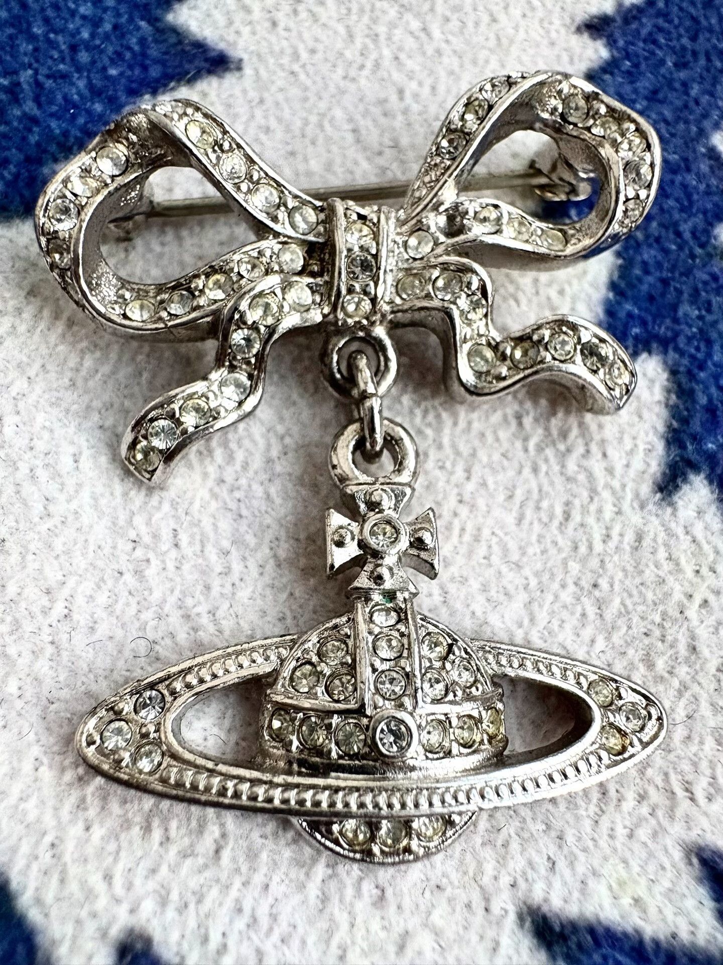 Vivienne Westwood vintage vivienne westwood silver saturn brooch Size ONE SIZE - 2 Thumbnail
