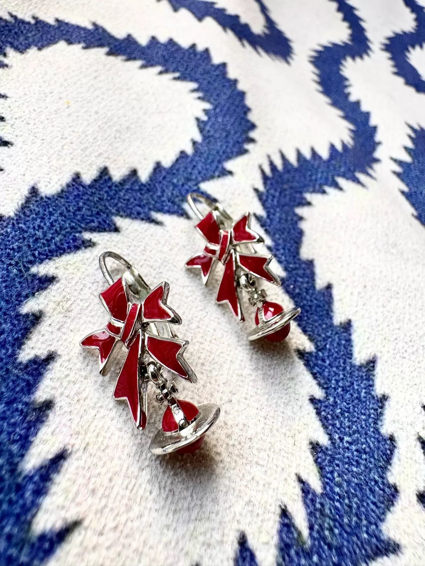 Vivienne Westwood vivienne westwood red bow saturn earrings Size ONE SIZE - 6 Thumbnail