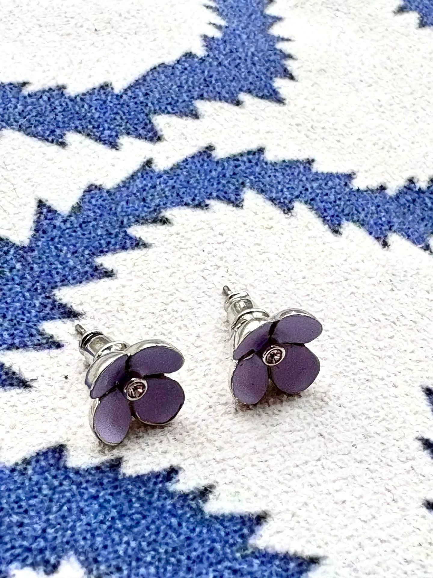 Vivienne Westwood rare vivienne westwood flower earrings Size ONE SIZE - 3 Thumbnail