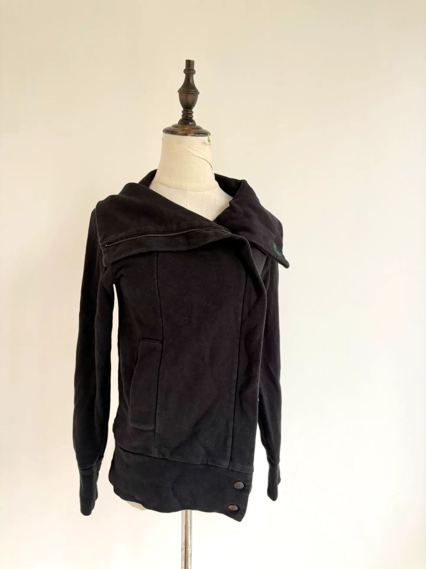 Vivienne Westwood vivienne westwood black distressed hoodie jacket Size M / US 6-8 / IT 42-44 - 7 Thumbnail