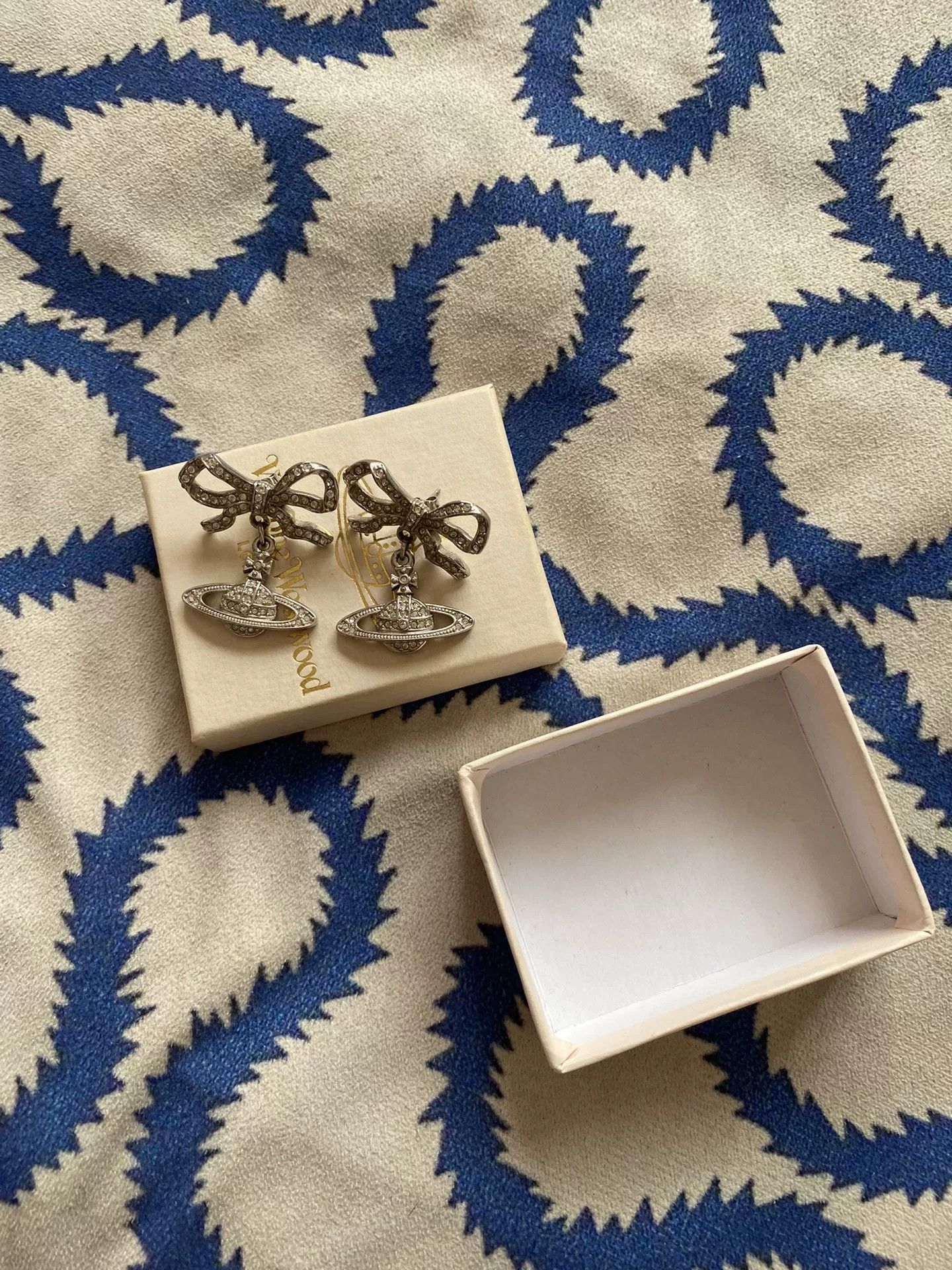 Vivienne Westwood vintage vivienne westwood butterfly bow earrings Size ONE SIZE - 7 Thumbnail