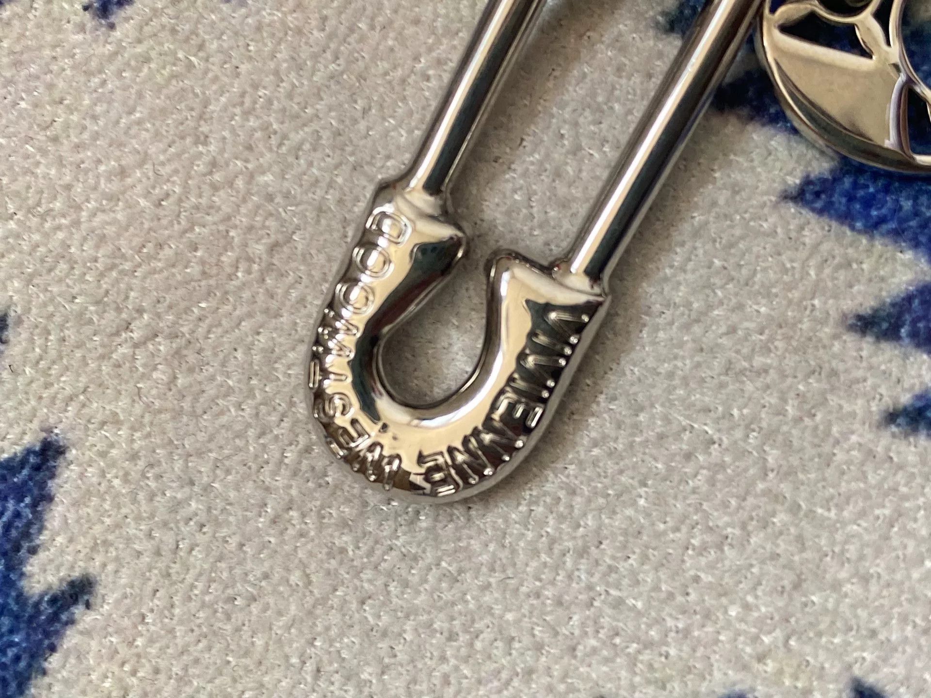 Vivienne Westwood vivienne westwood safety pin necklace Size ONE SIZE - 4 Thumbnail