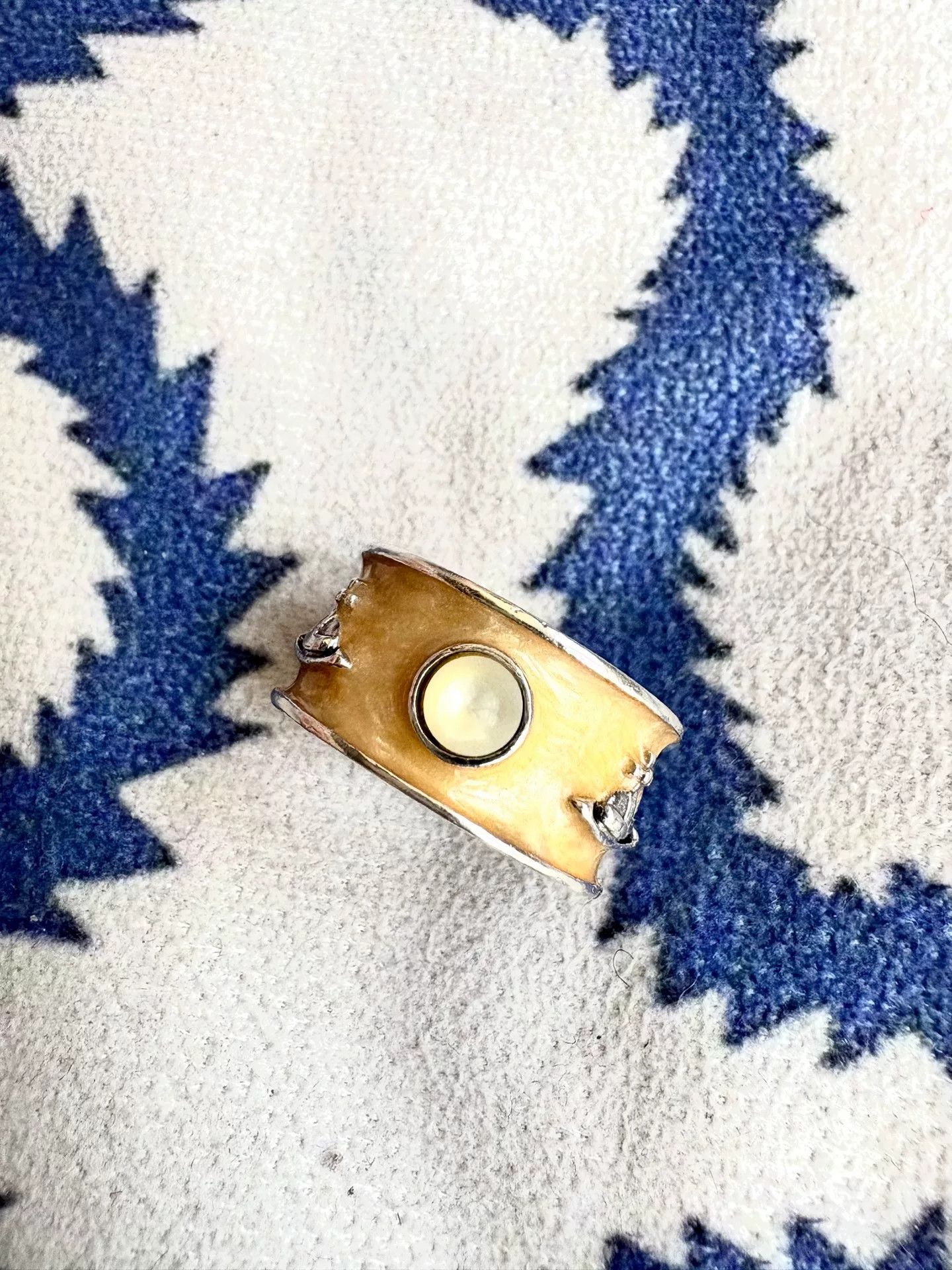 Vivienne Westwood vivienne westwood vintage king ring in beige Size ONE SIZE - 2 Thumbnail