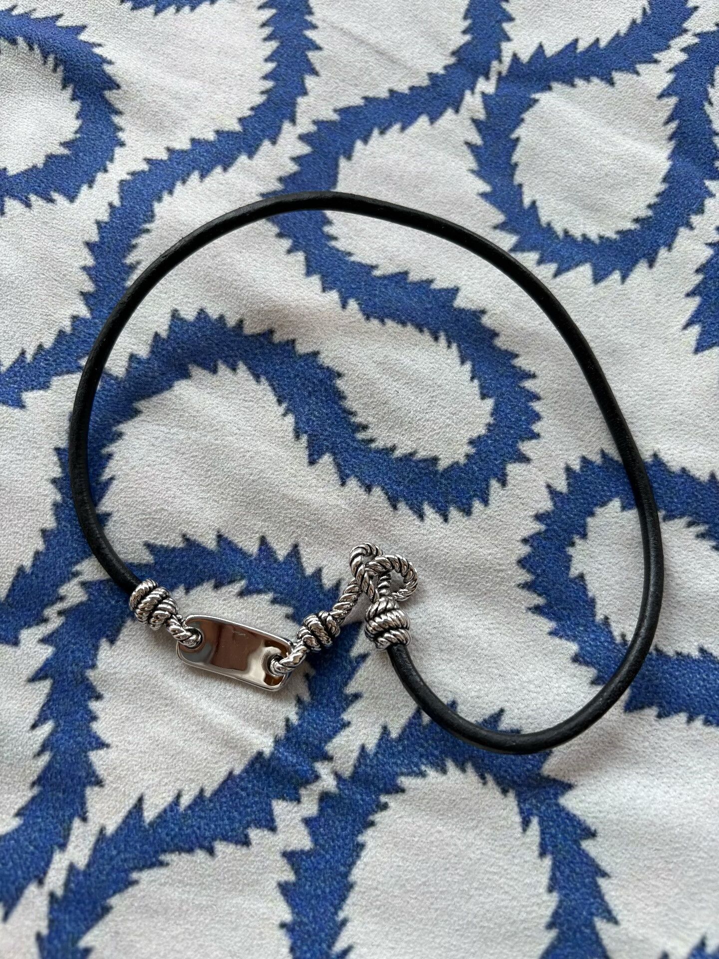 Vivienne Westwood vivienne westwood black choker with saturn badge Size ONE SIZE - 3 Thumbnail