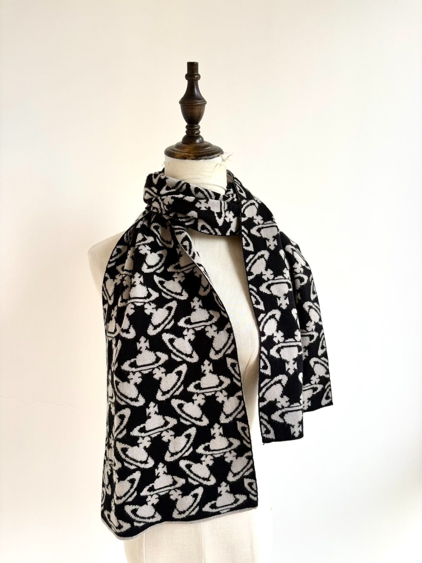 Vivienne Westwood vivienne westwood black and white scarf Size ONE SIZE - 5 Thumbnail