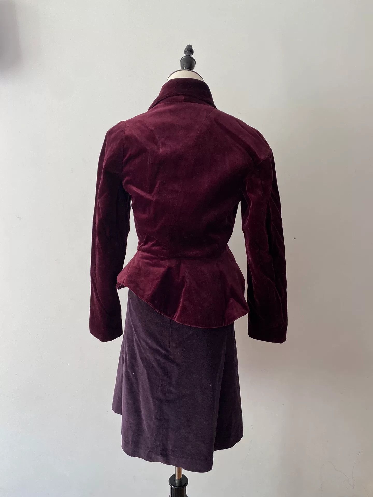 Vivienne Westwood vivienne westwood burgundy velvet blazer outfit Size M / US 6-8 / IT 42-44 - 2 Thumbnail