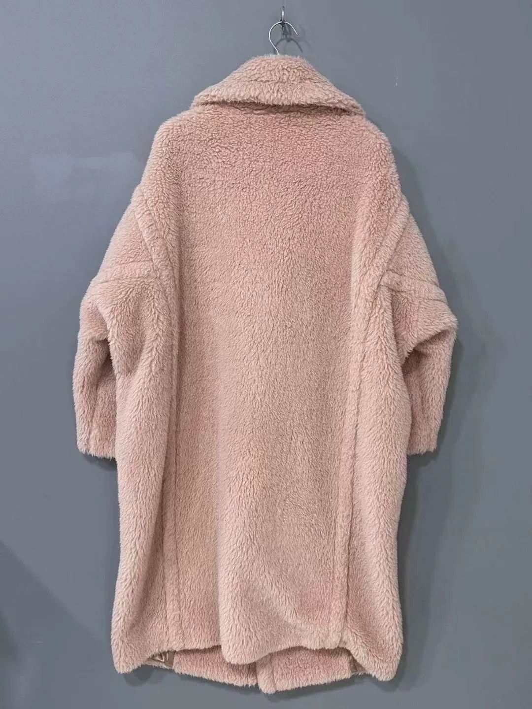 Max Mara pink teddy coat by MaxMara Size US S / EU 44-46 / 1 - 2 Thumbnail
