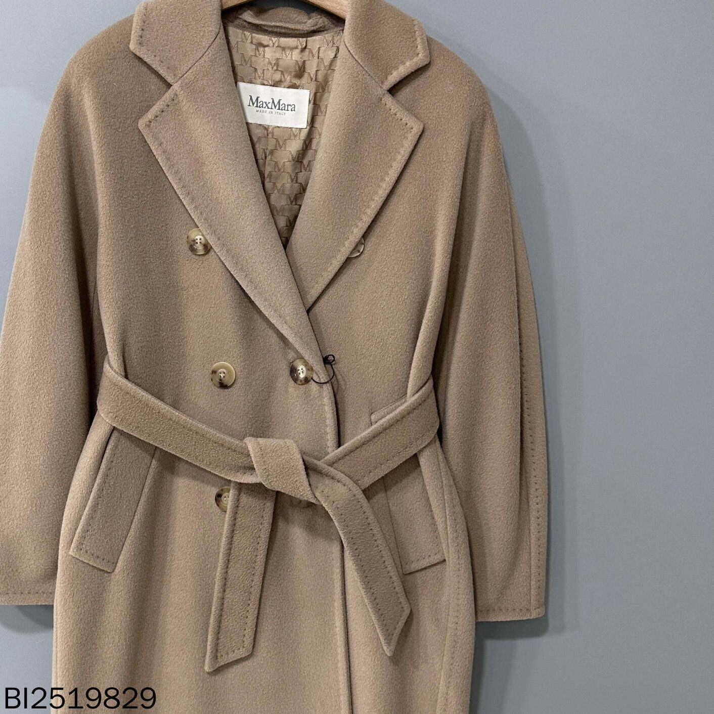 Max Mara beige double-breasted coat by MaxMara Size US S / EU 44-46 / 1 - 2 Thumbnail
