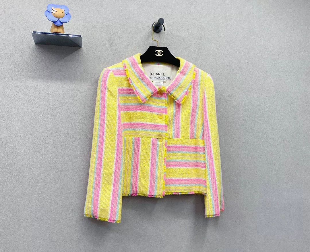 Chanel Chanel Yellow Striped Jacket Size US S / EU 44-46 / 1 - 3 Thumbnail