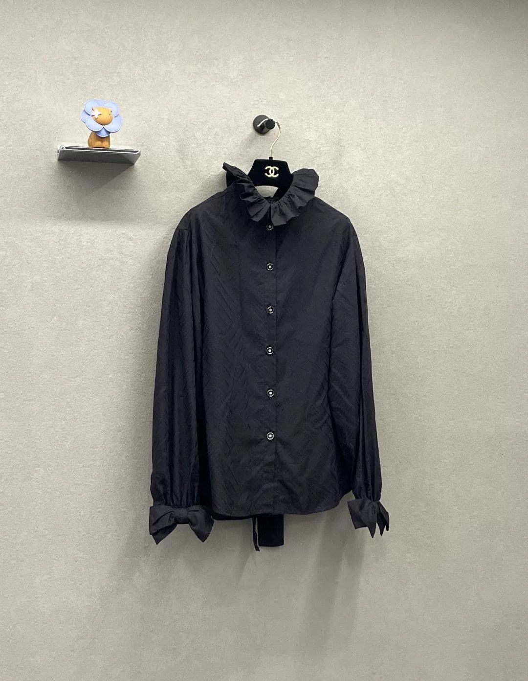 Chanel CHANEL Black High-Neck Long-Sleeve Shirt Size US XS / EU 42 / 0 - 2 Thumbnail