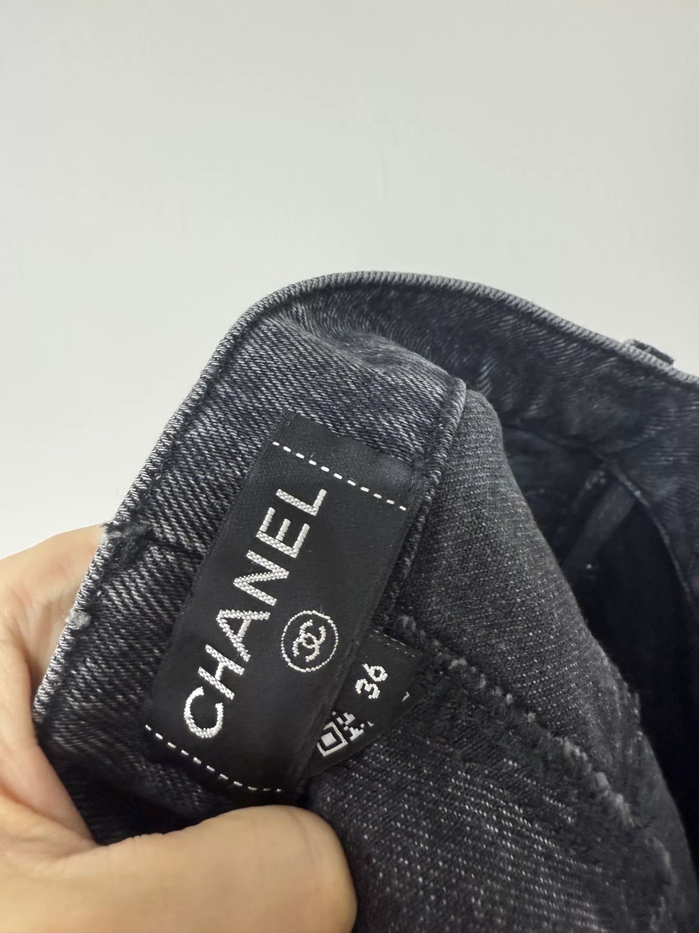 Chanel Chanel 21K CC Sequin Slim Jeans Size US 36 / EU 52 - 6 Thumbnail