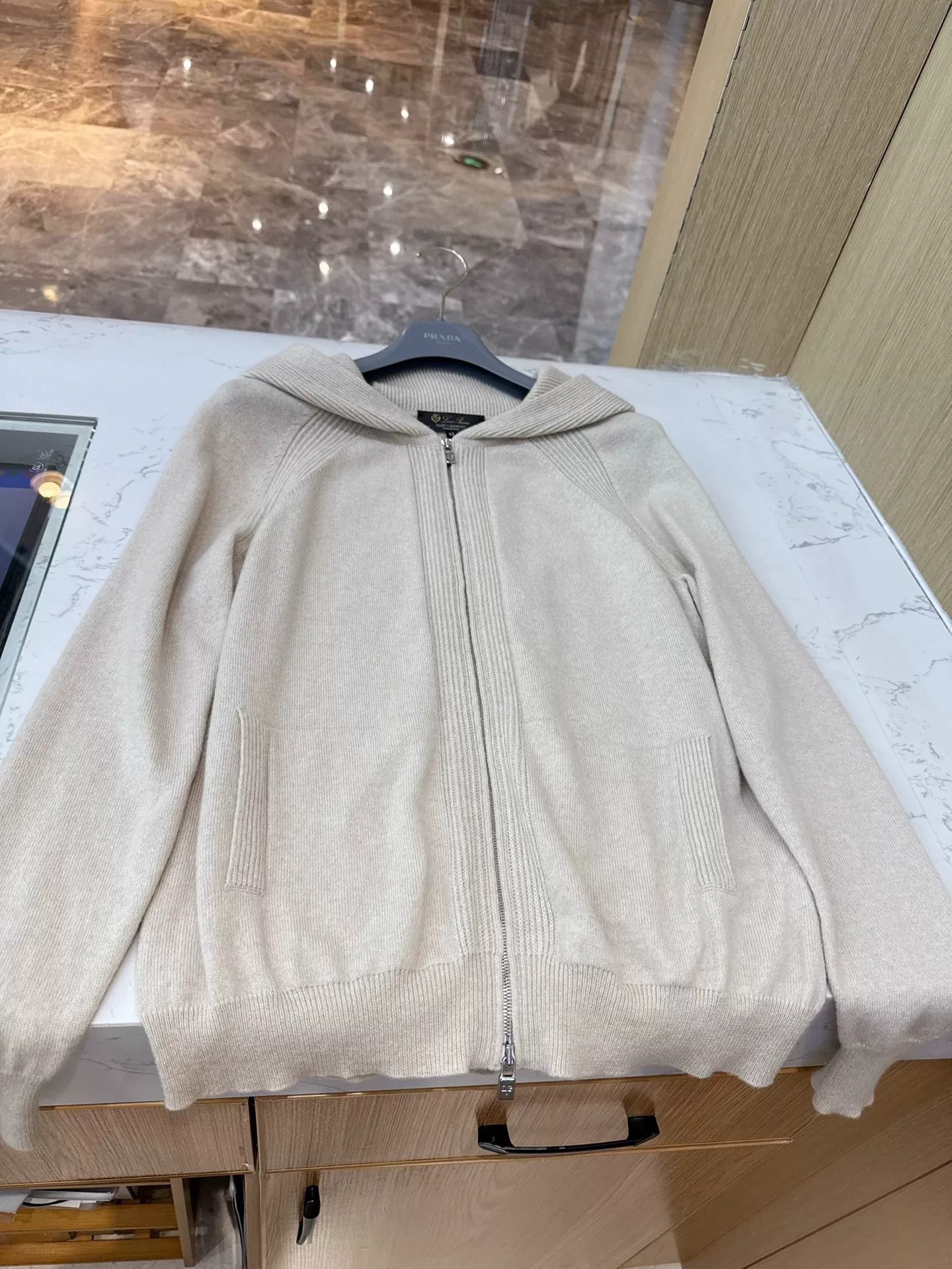 Loro Piana Loro Piana Cashmere Zip Hoodie Sweater Size US S / EU 44-46 / 1 - 2 Thumbnail