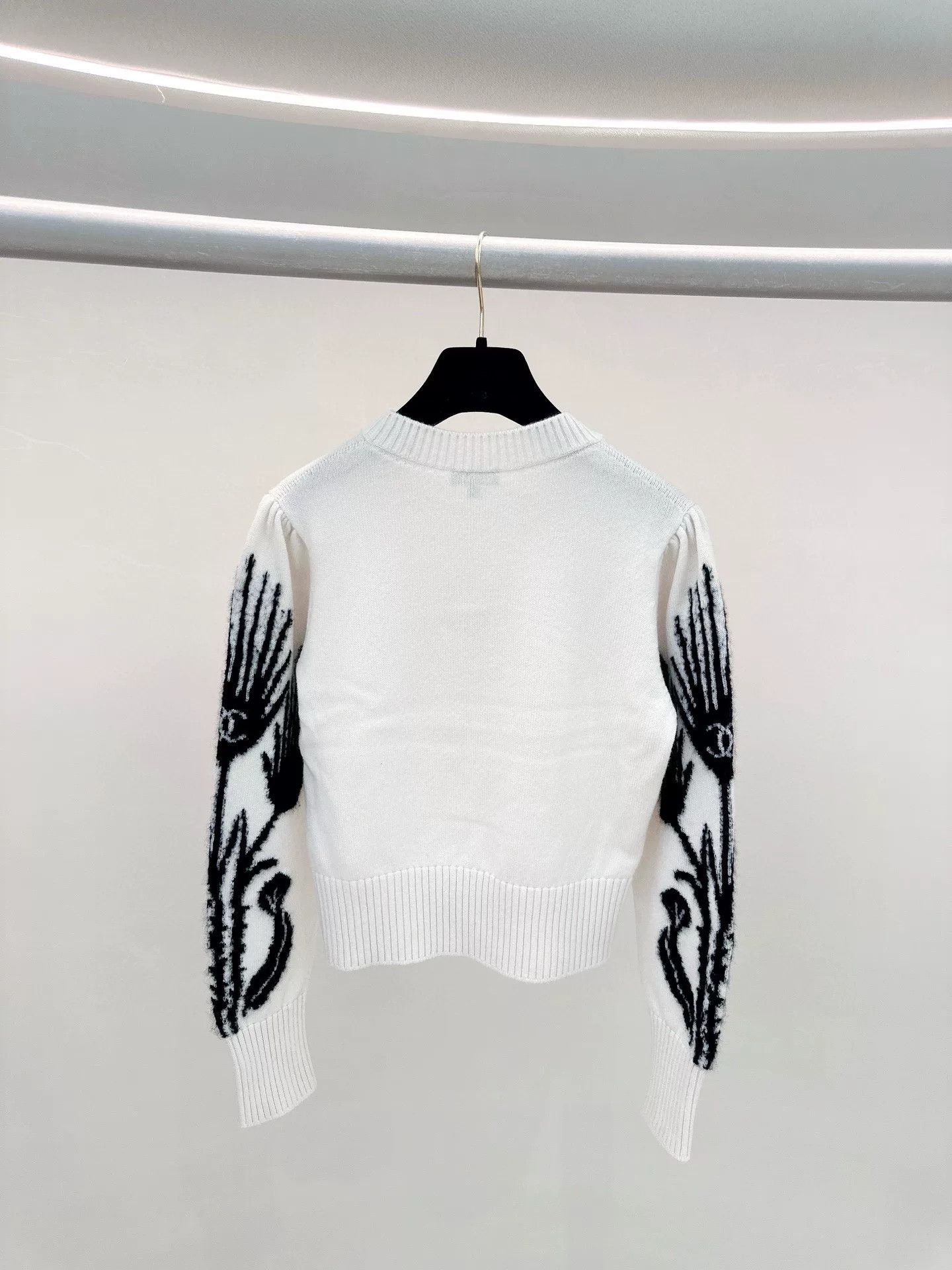 Chanel CHANEL 21AW Castle Wing Cashmere Sweater Size US S / EU 44-46 / 1 - 2 Thumbnail
