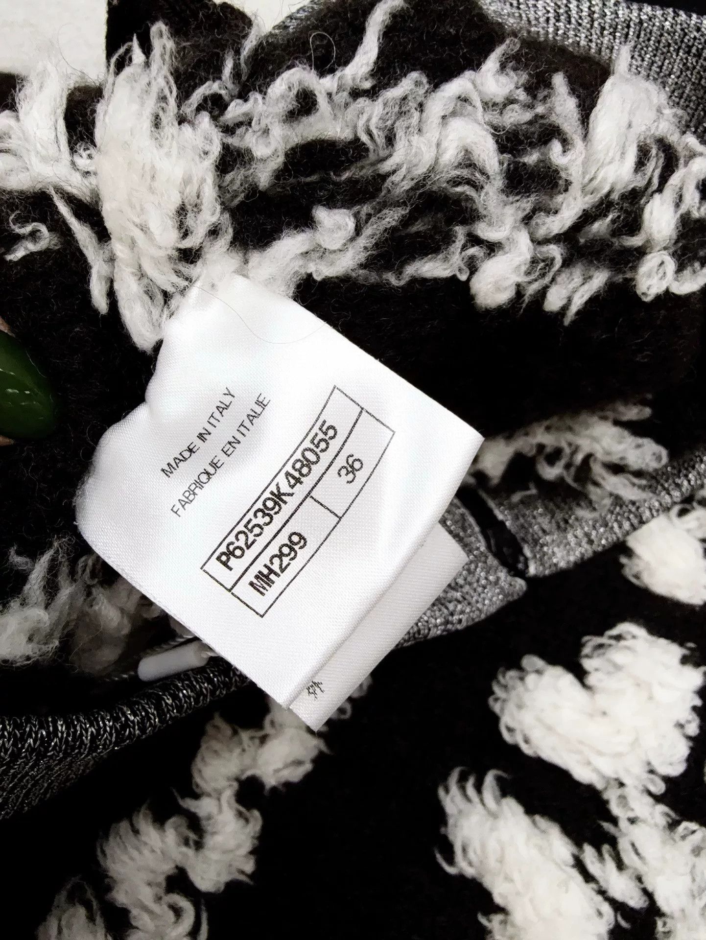 Chanel Chanel Black and White Knit Skirt Size 24" / US 00 / IT 34 - 5 Thumbnail