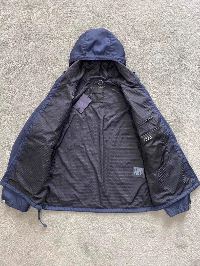 Prada Prada Triangle Logo Pocket Jacket Size US L / EU 52-54 / 3 - 4 Thumbnail