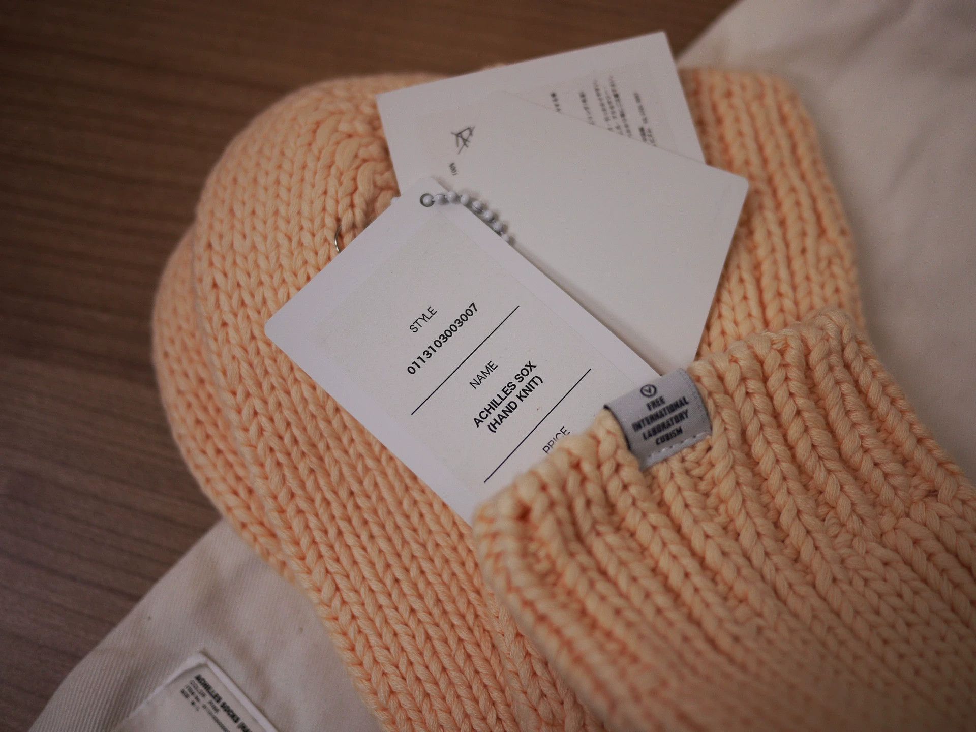 Visvim hand knit visvim achilles socks in pink Size ONE SIZE - 5 Thumbnail