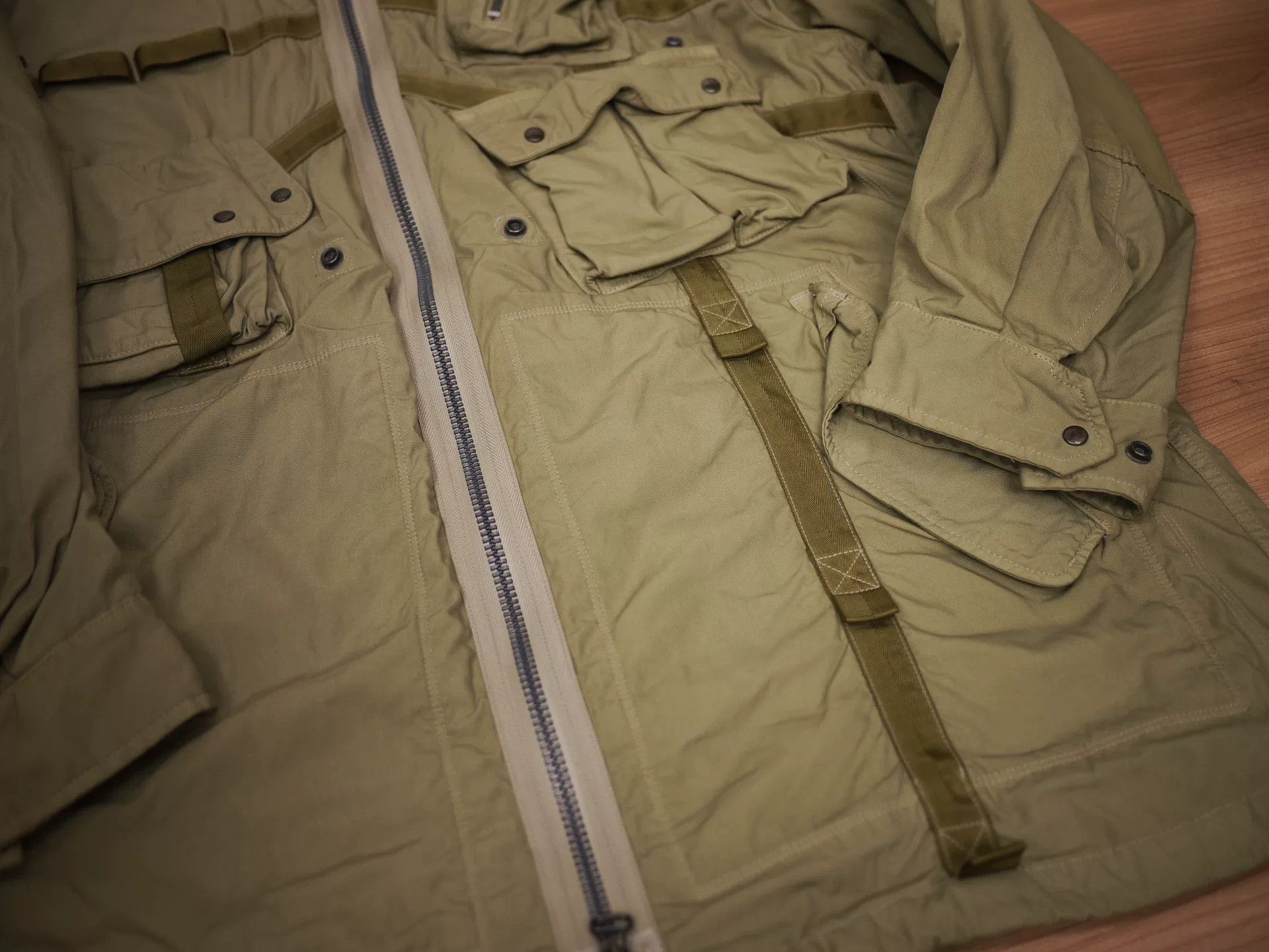 Visvim visvim paratrooper coat in beige color Size US M / EU 48-50 / 2 - 4 Thumbnail