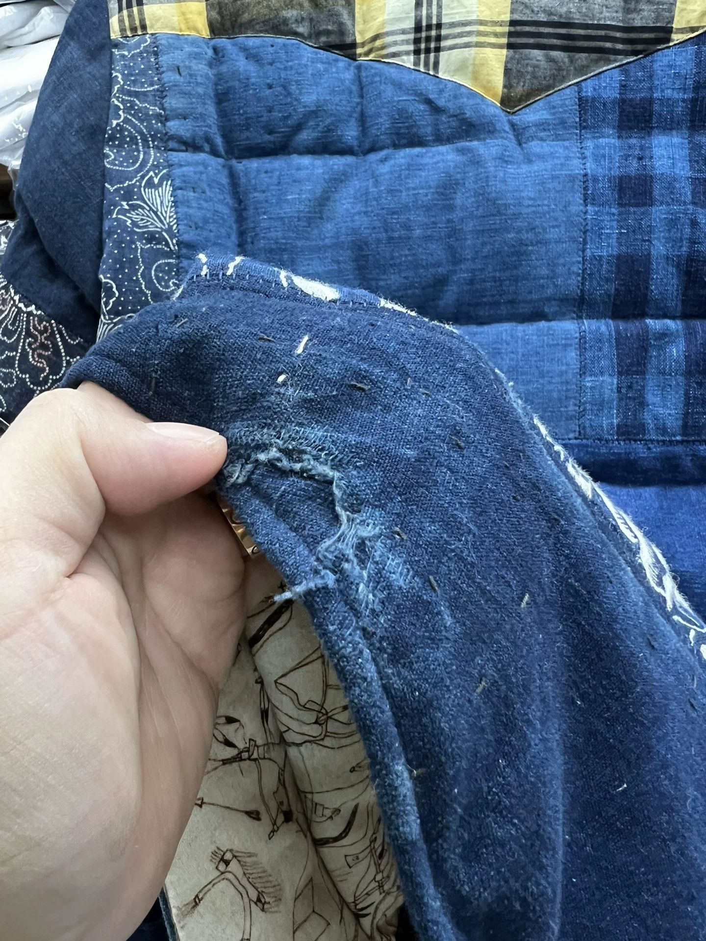 Visvim visvim indigo patterned kerchief down shirt Size US M / EU 48-50 / 2 - 3 Thumbnail