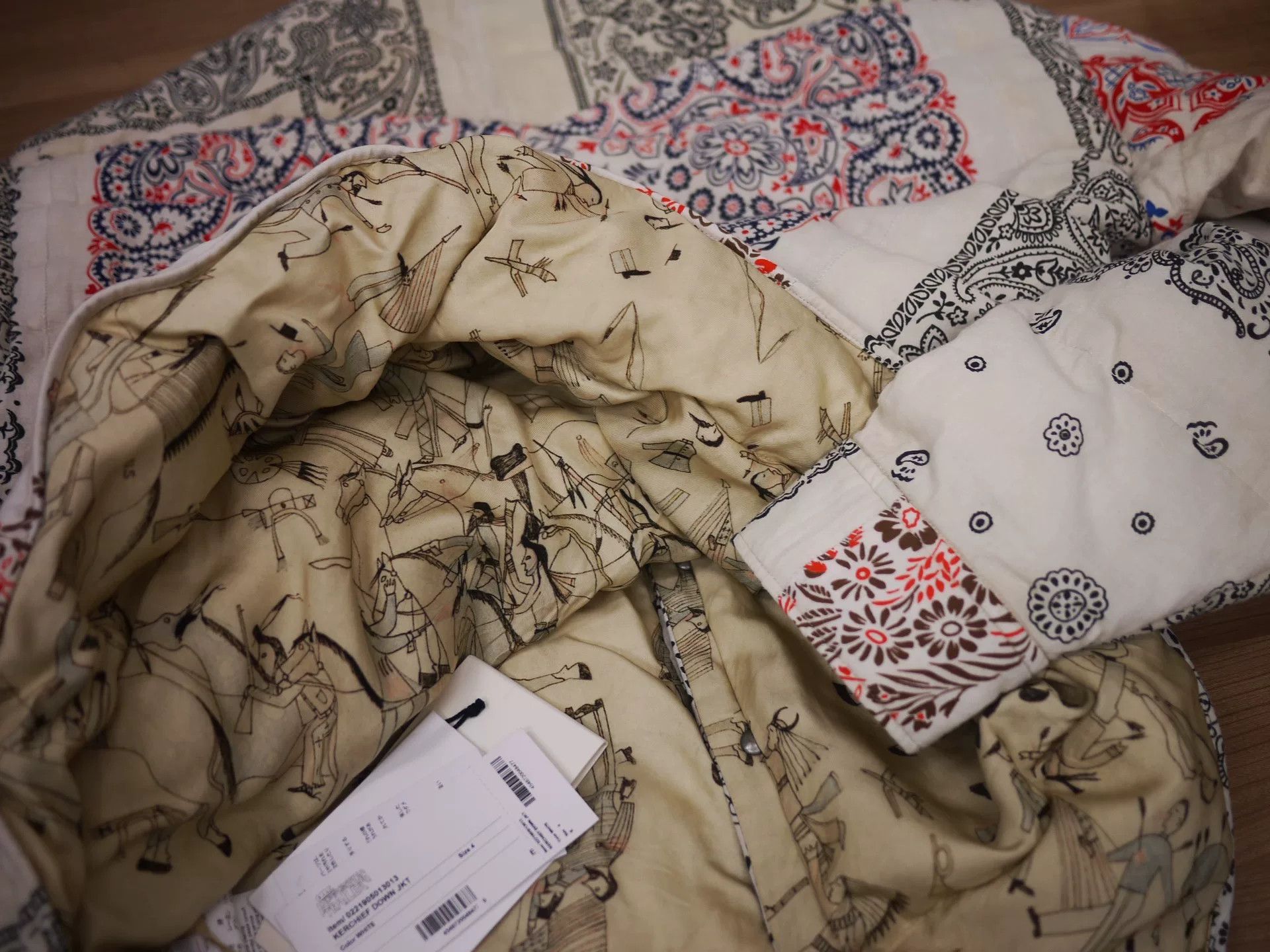 Visvim visvim kerchief down jacket white bandana Size US M / EU 48-50 / 2 - 8 Thumbnail