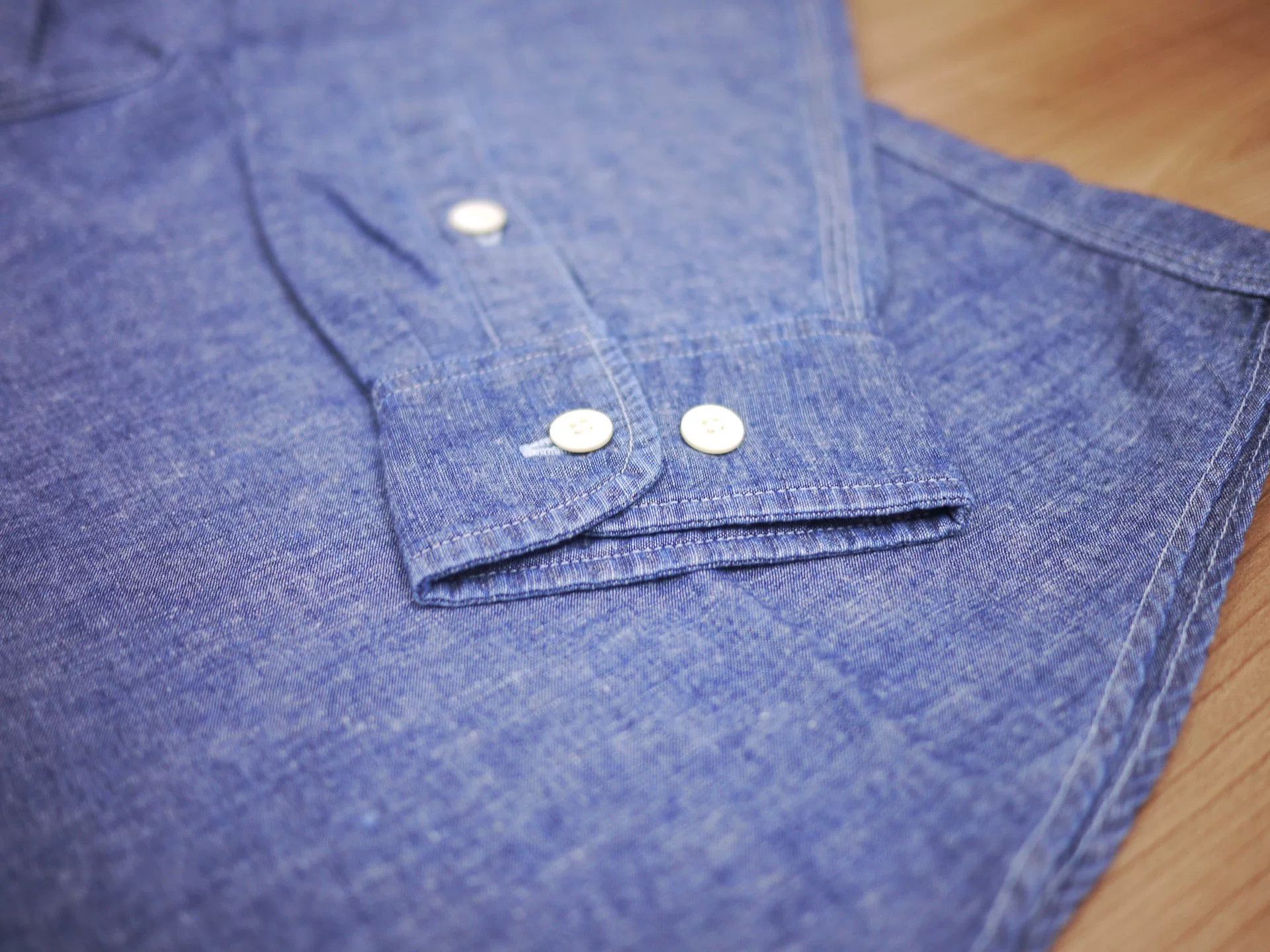 Visvim indigo visvim langer chambray shirt Size US L / EU 52-54 / 3 - 5 Thumbnail