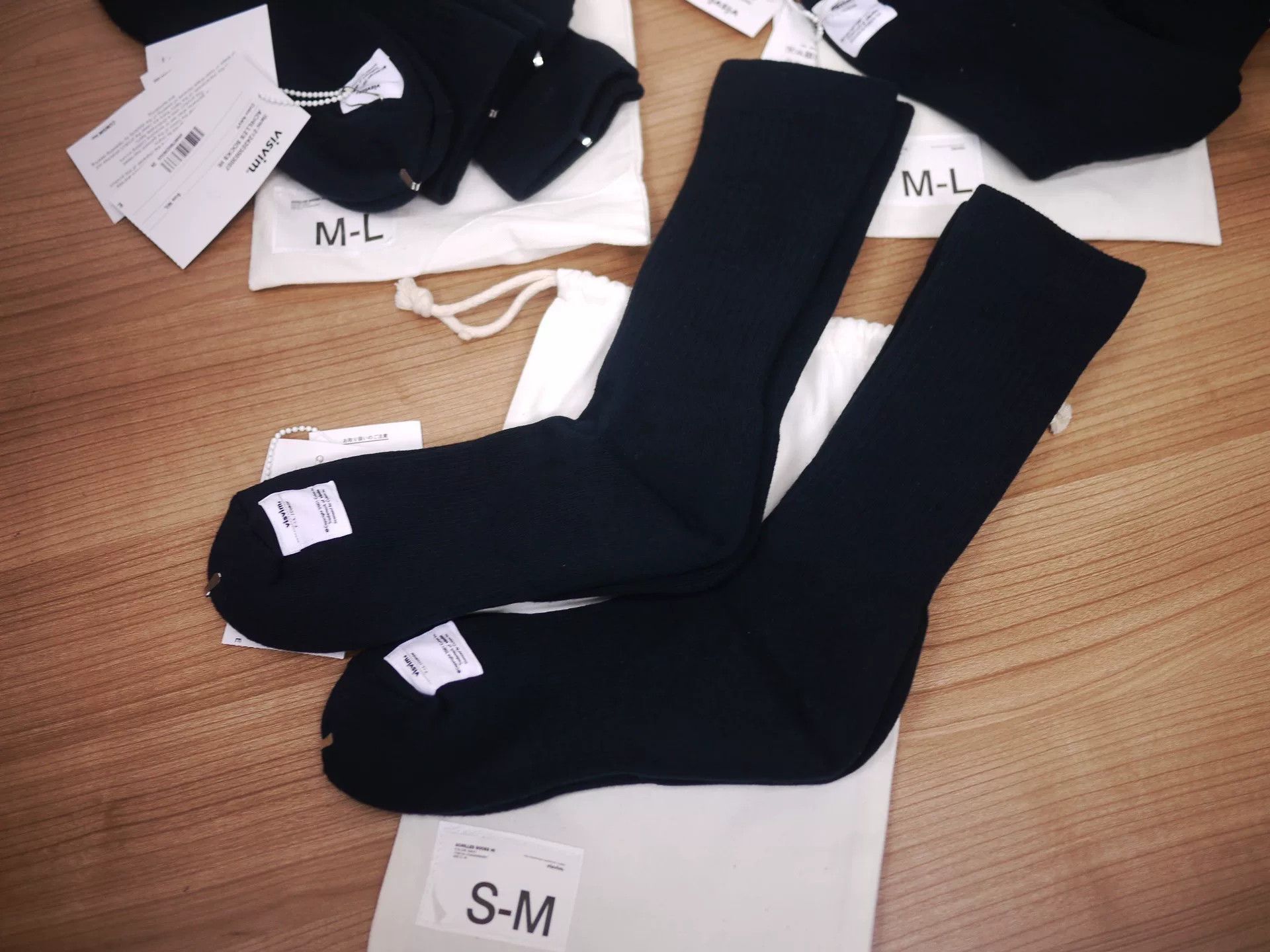 Visvim visvim achilles socks in navy and white Size ONE SIZE - 2 Thumbnail