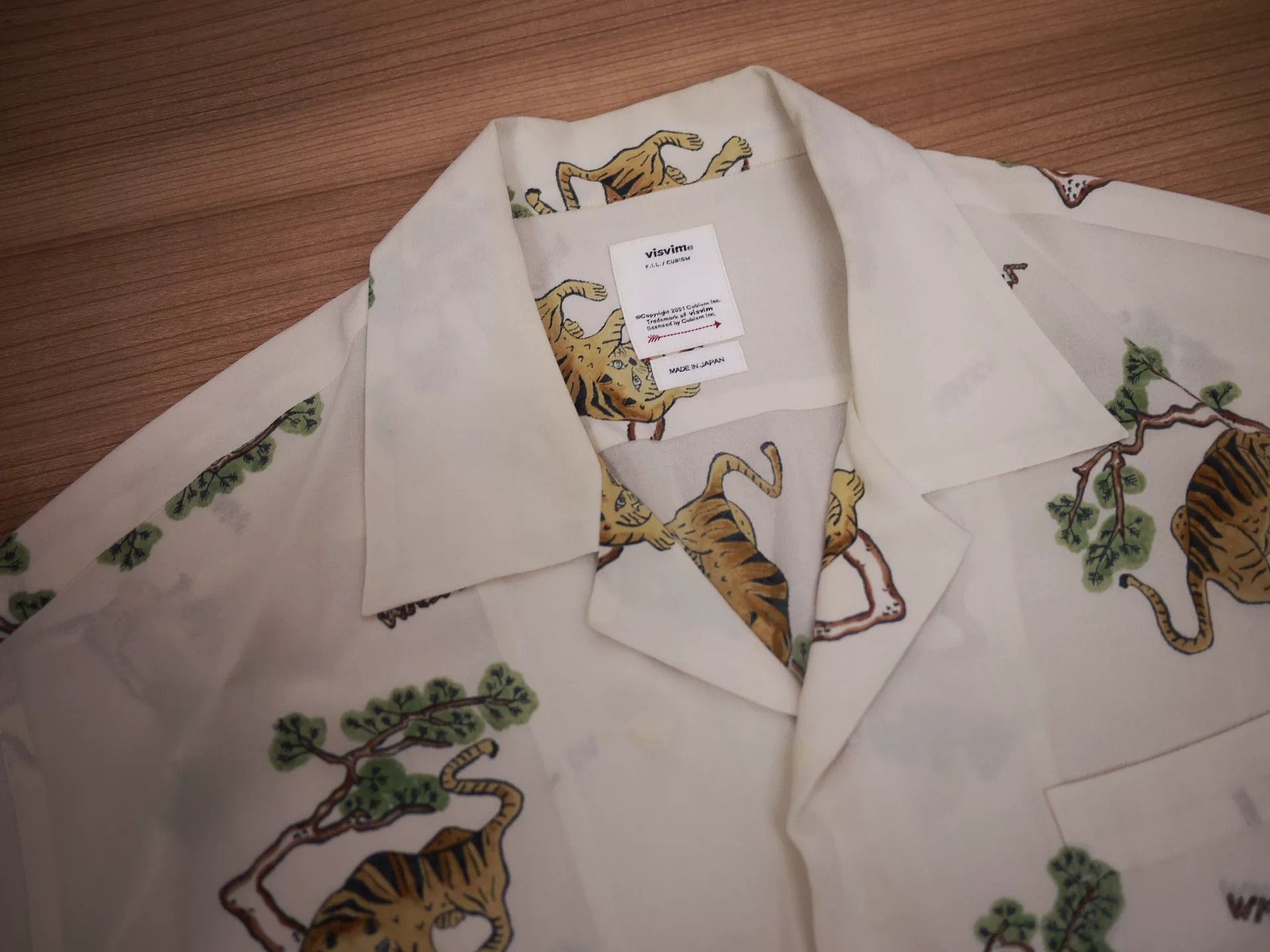Visvim visvim copa silk shirt in white Size US S / EU 44-46 / 1 - 5 Thumbnail