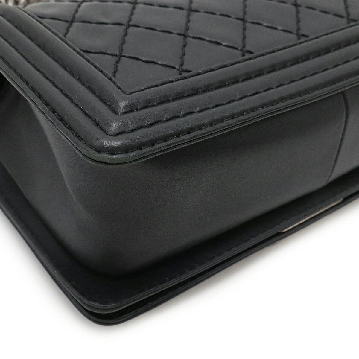 Chanel Chanel Chanel Boy Chanel Soft Calf Shoulder Bag Leather Shoulder Bag A67086 DUTY FREE for USA Size ONE SIZE - 3 Thumbnail